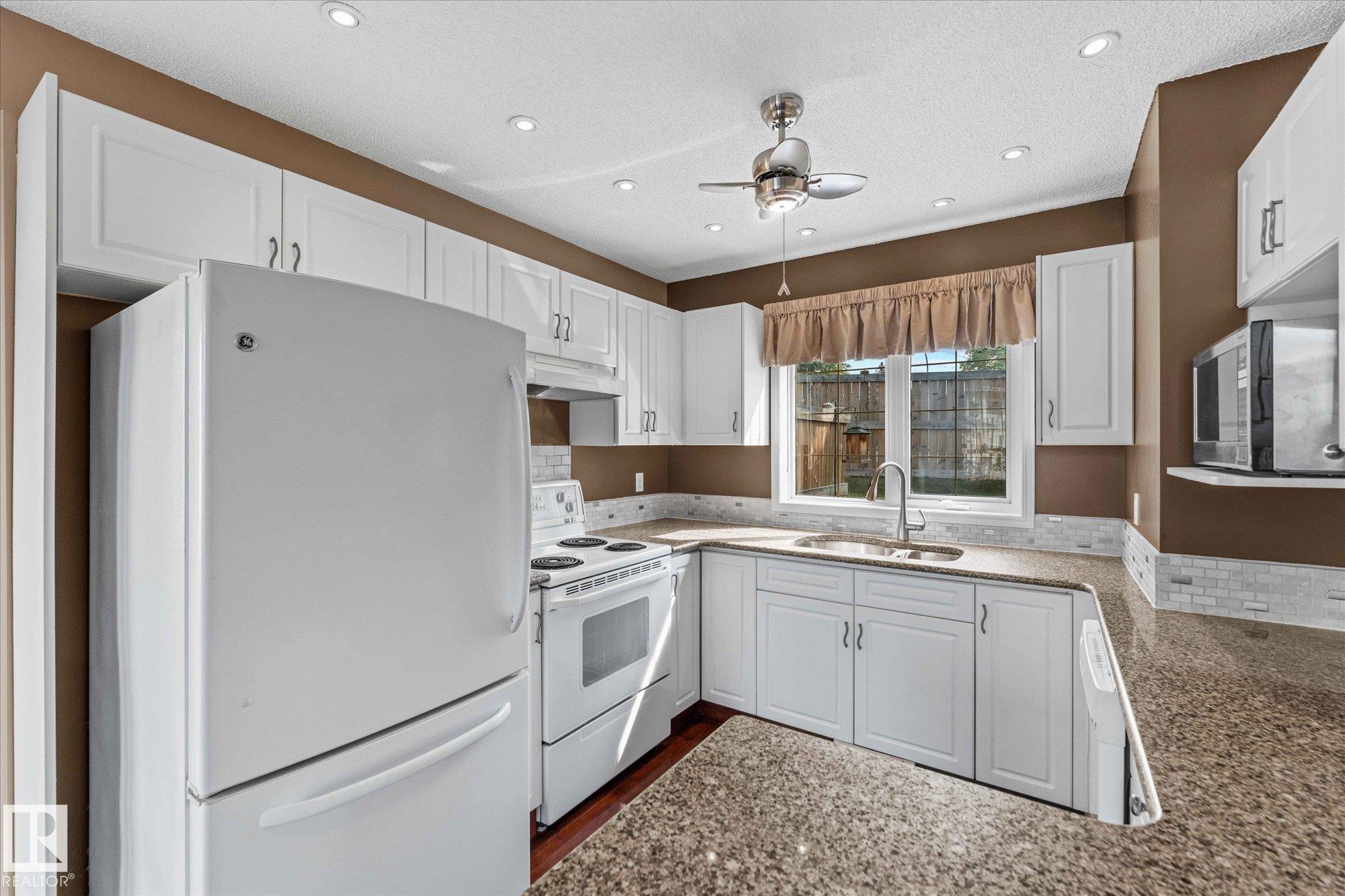 Photo 11 at 10 - 4 Fraser Drive, Forest Lawn, St. Albert