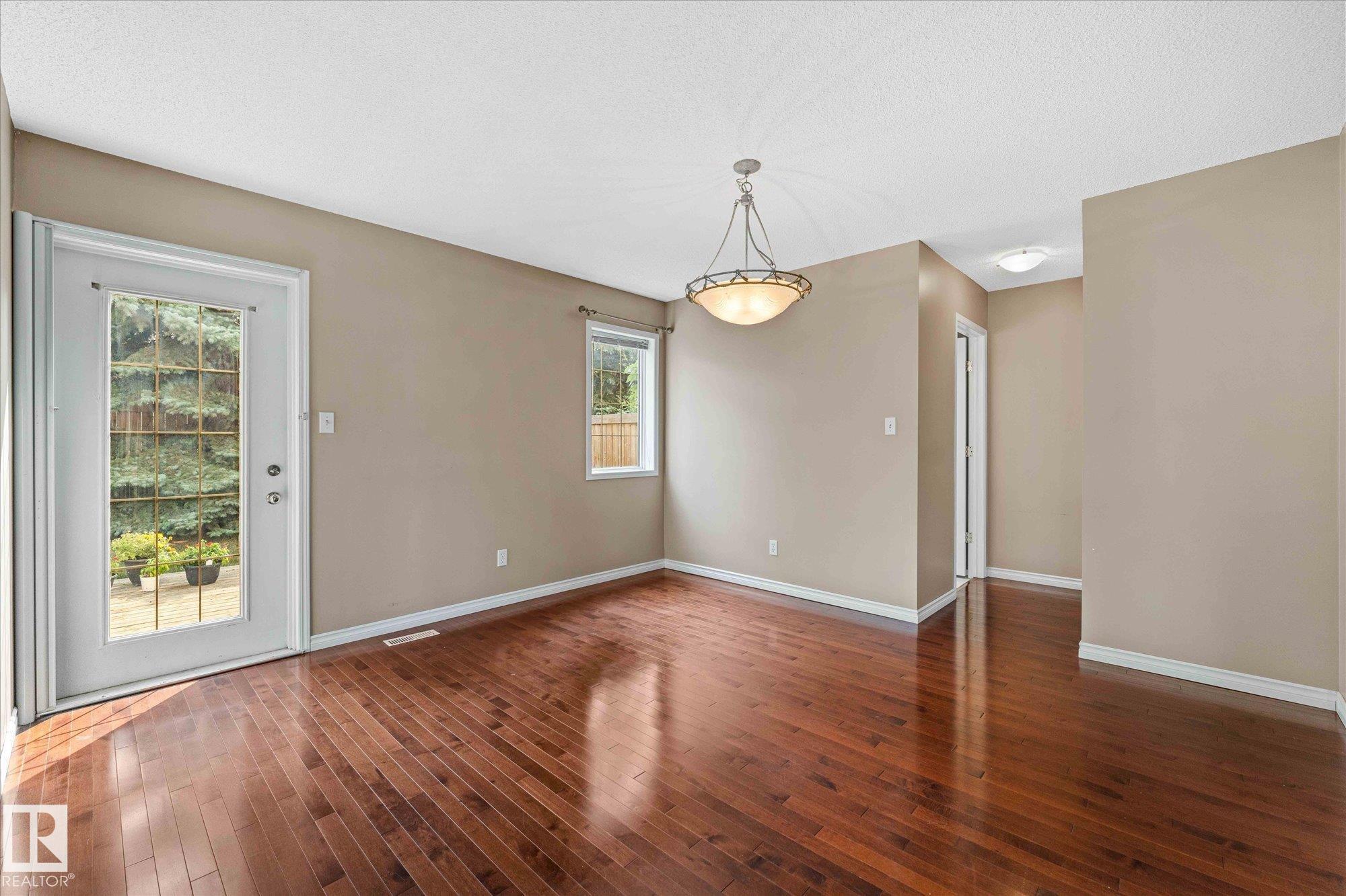 Photo 16 at 10 - 4 Fraser Drive, Forest Lawn, St. Albert