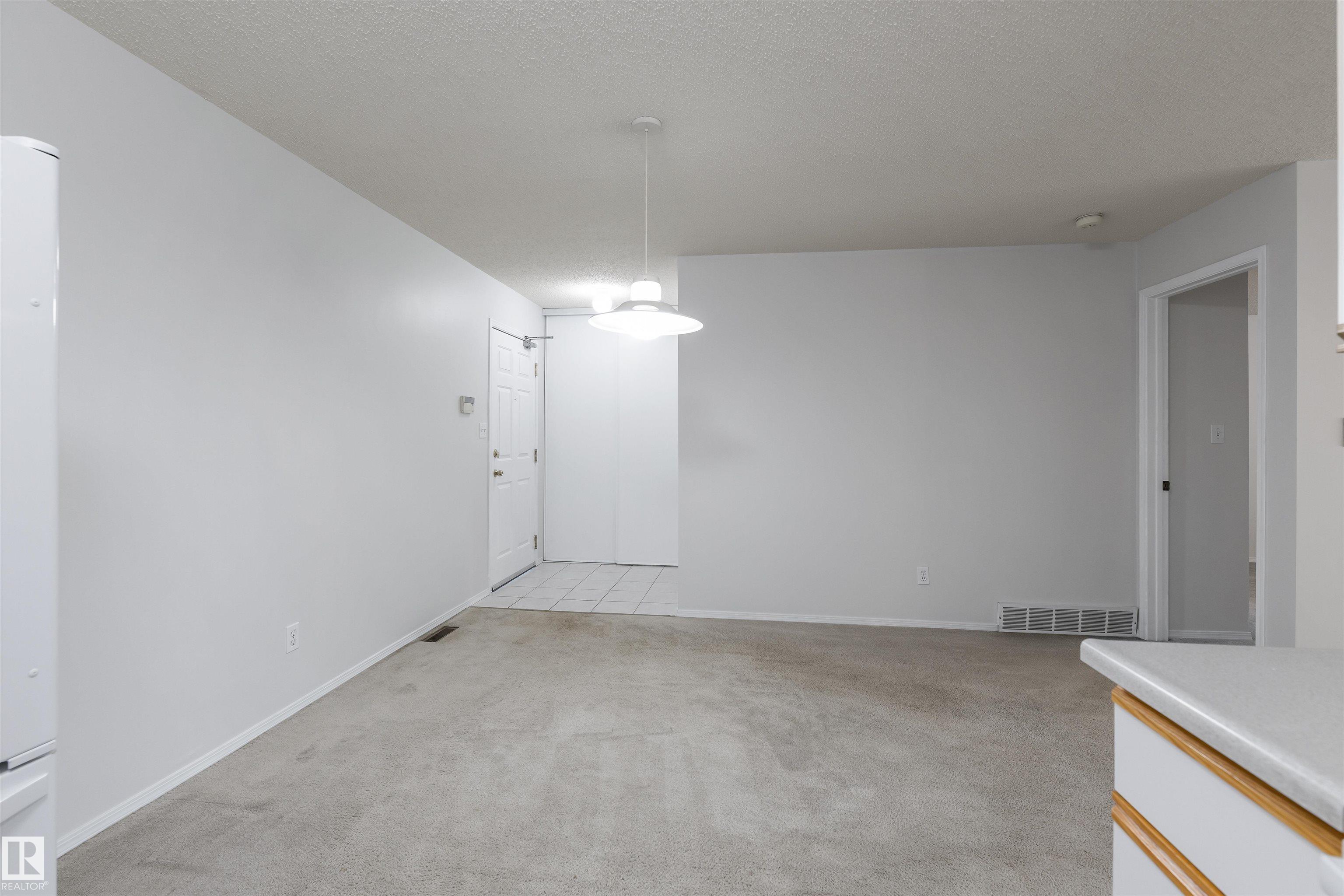 Photo 4 at 304 - 8811 106a Avenue NW, Boyle Street, Edmonton