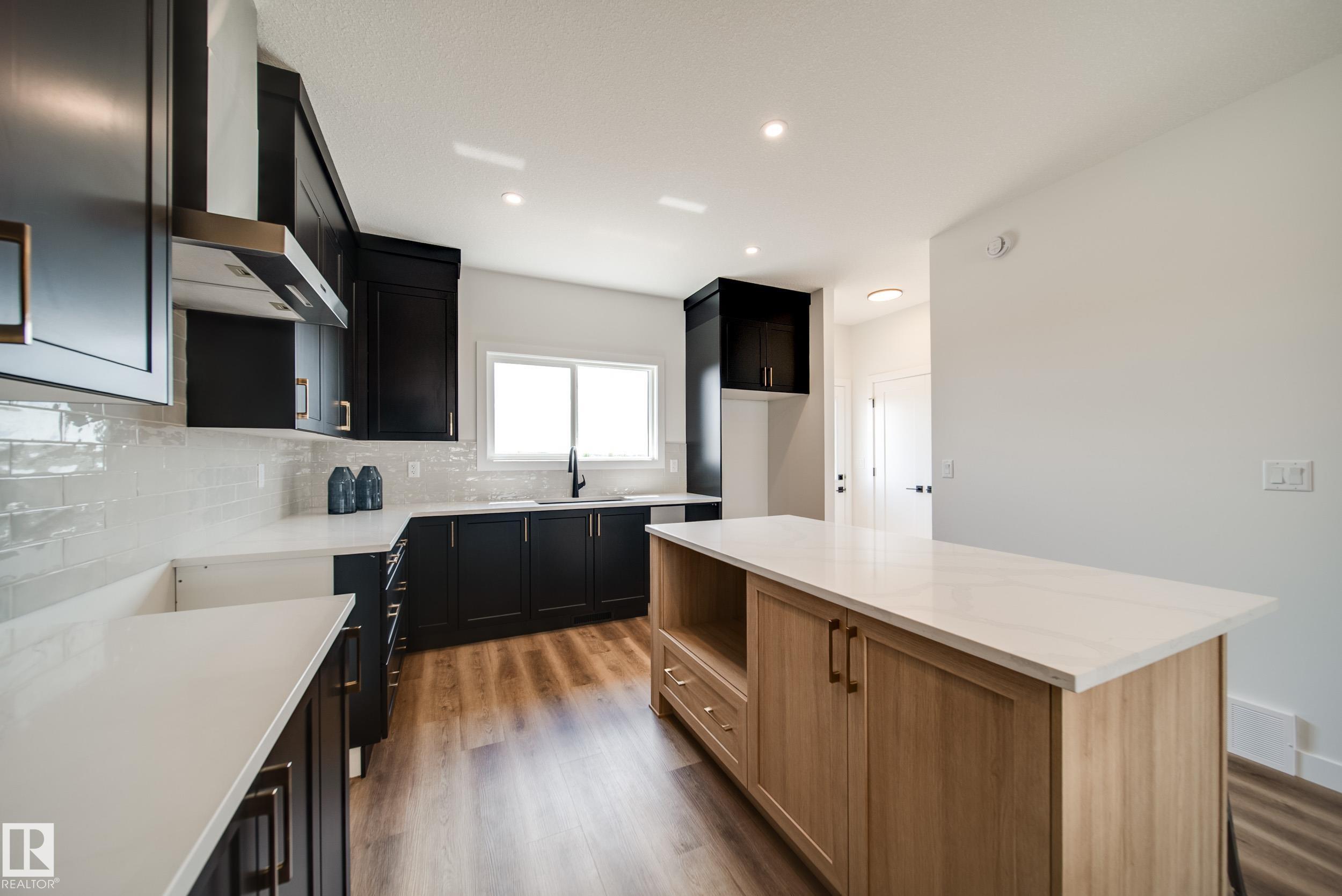 Photo 2 at 61 Sienna Boulevard, Sienna, Fort Saskatchewan