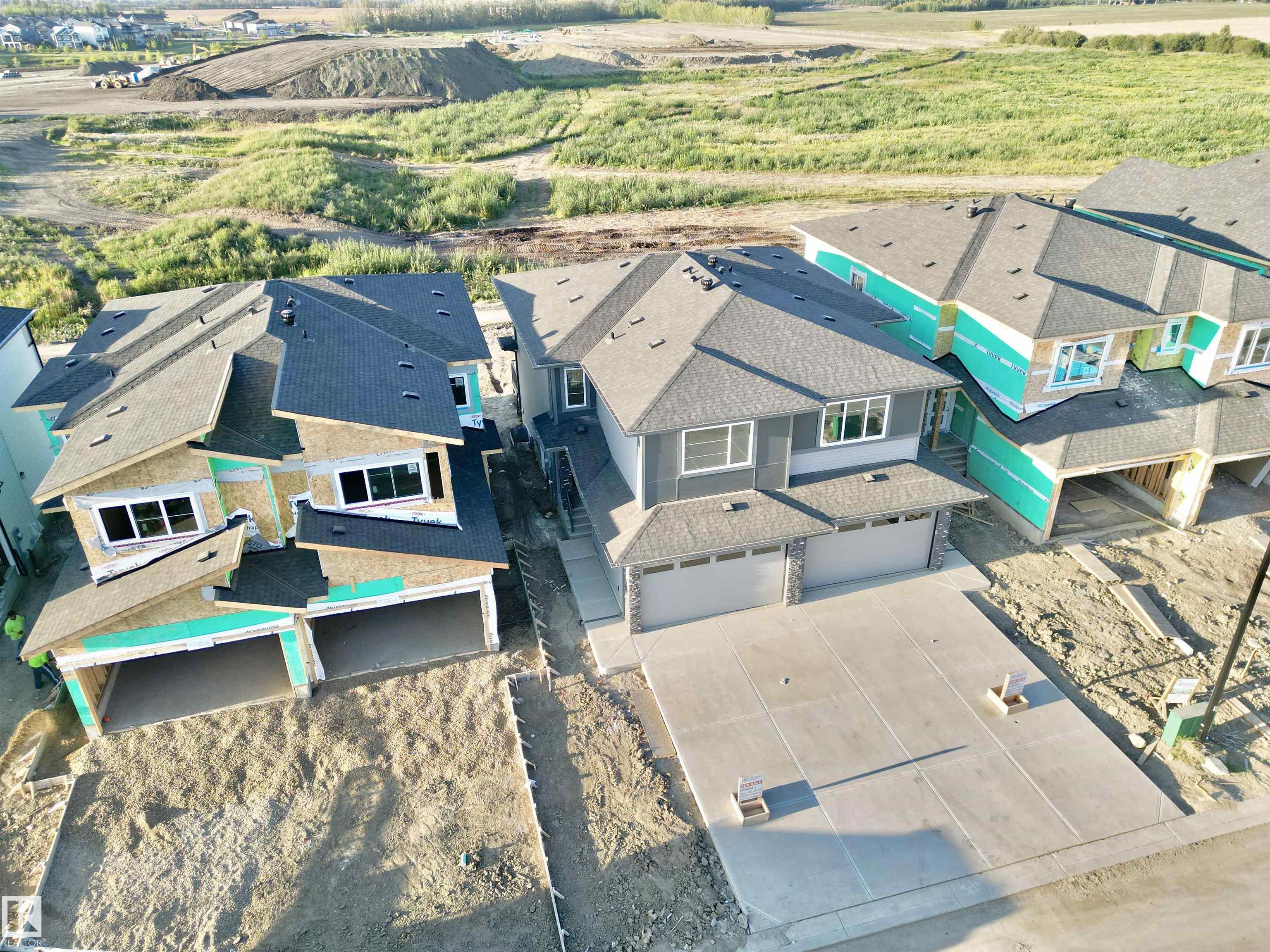 Photo 5 at 133 Pierwyck Loop, Fenwyck, Spruce Grove