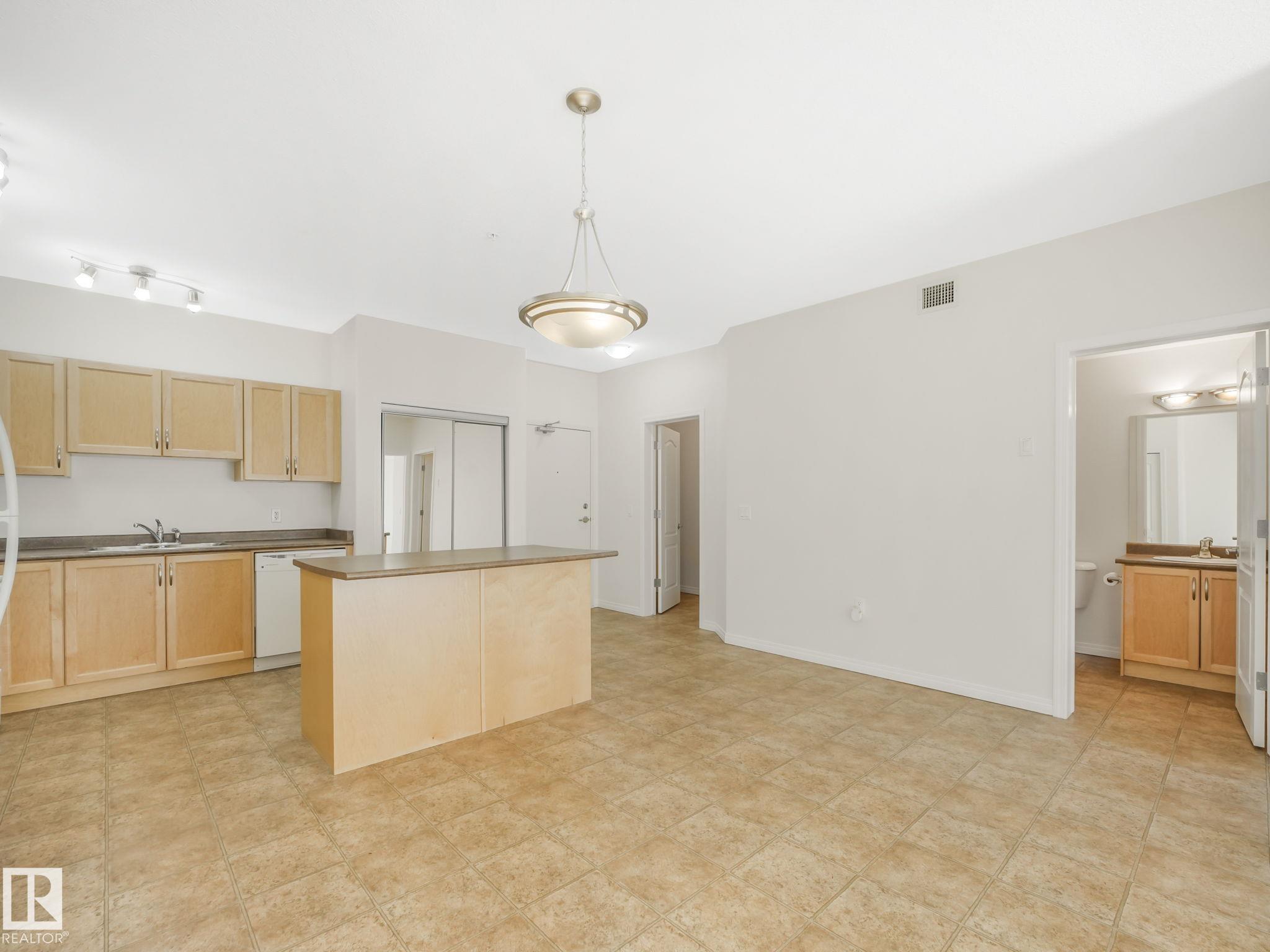 Photo 13 at 210 - 105 West Haven Drive, West Haven, Leduc