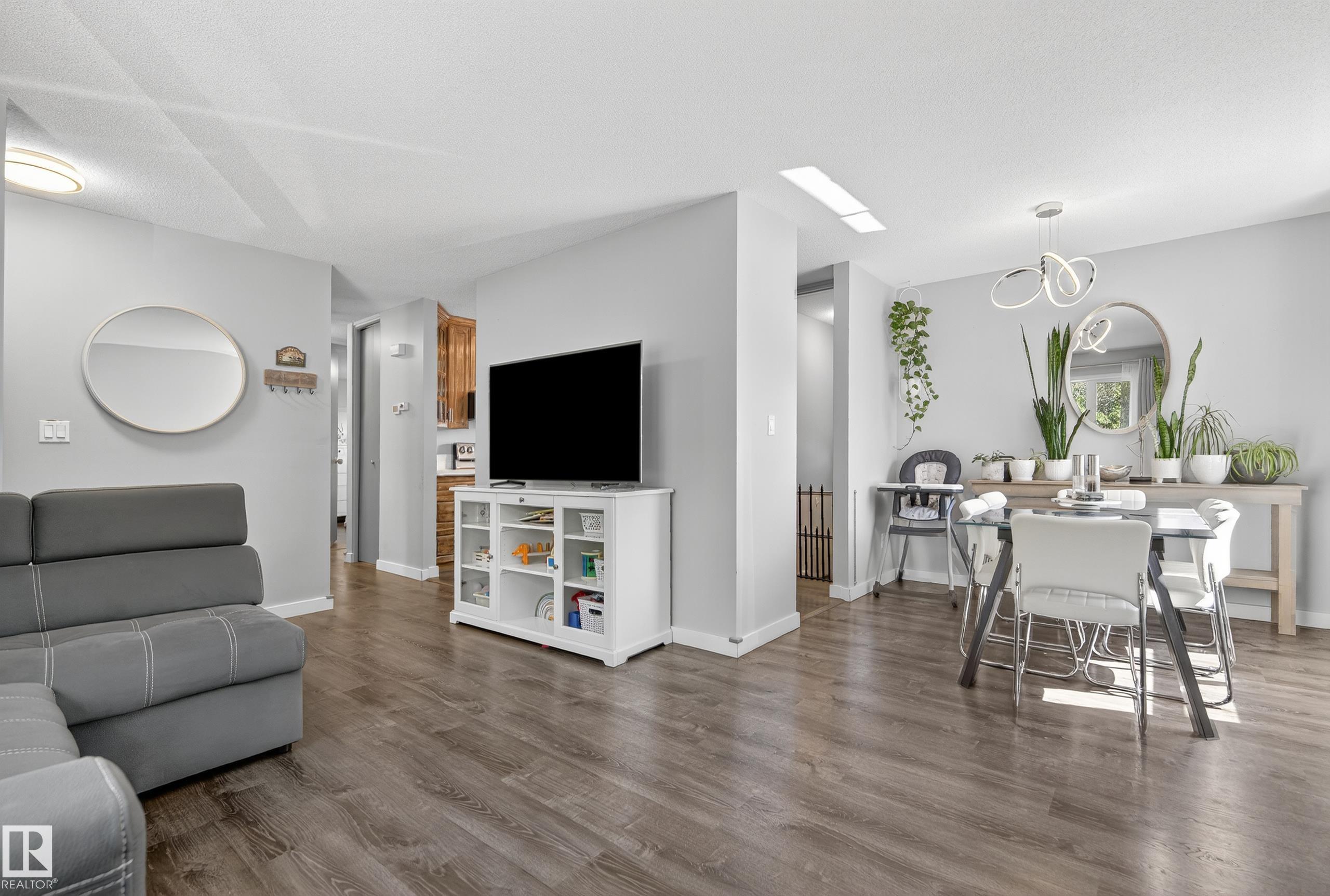 Photo 6 at 8937 92 Avenue, Pineview Fort Sask., Fort Saskatchewan