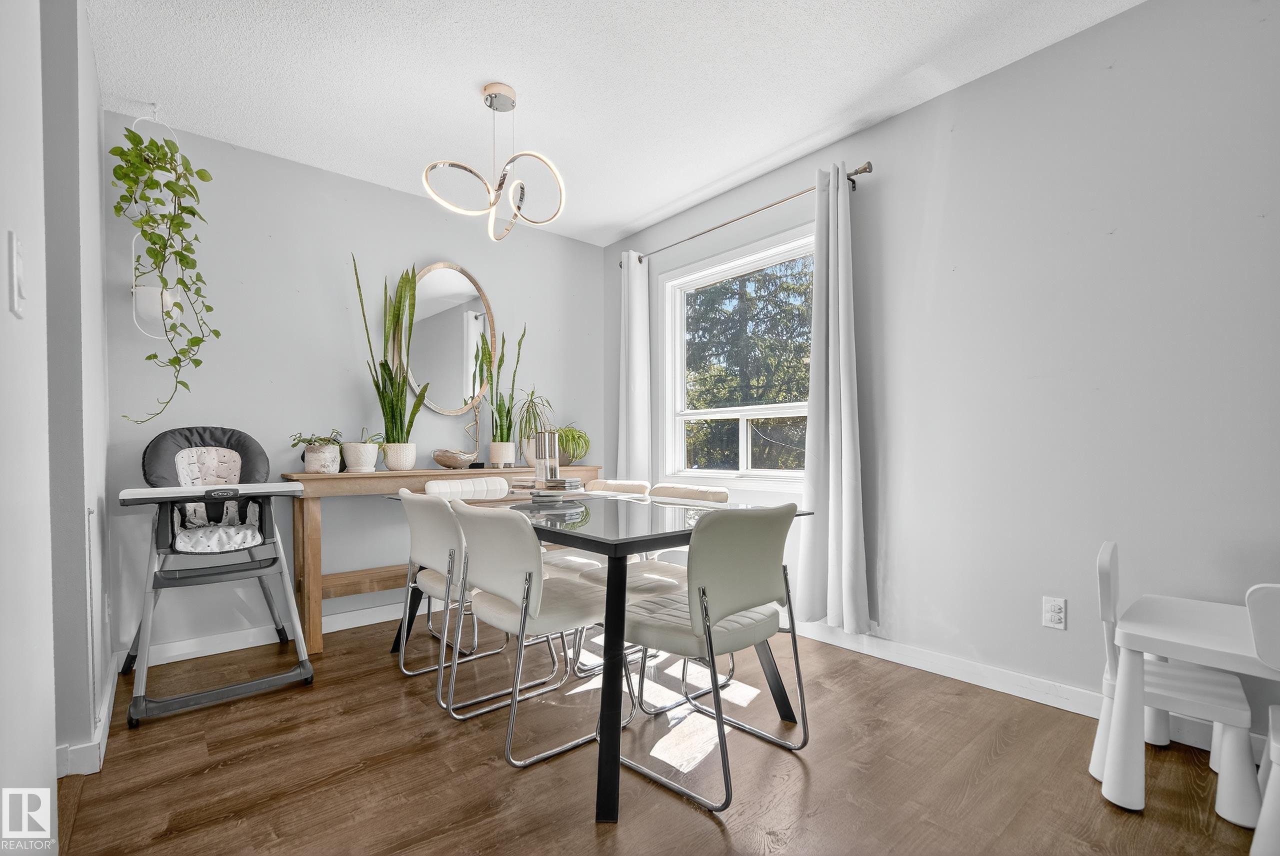Photo 8 at 8937 92 Avenue, Pineview Fort Sask., Fort Saskatchewan