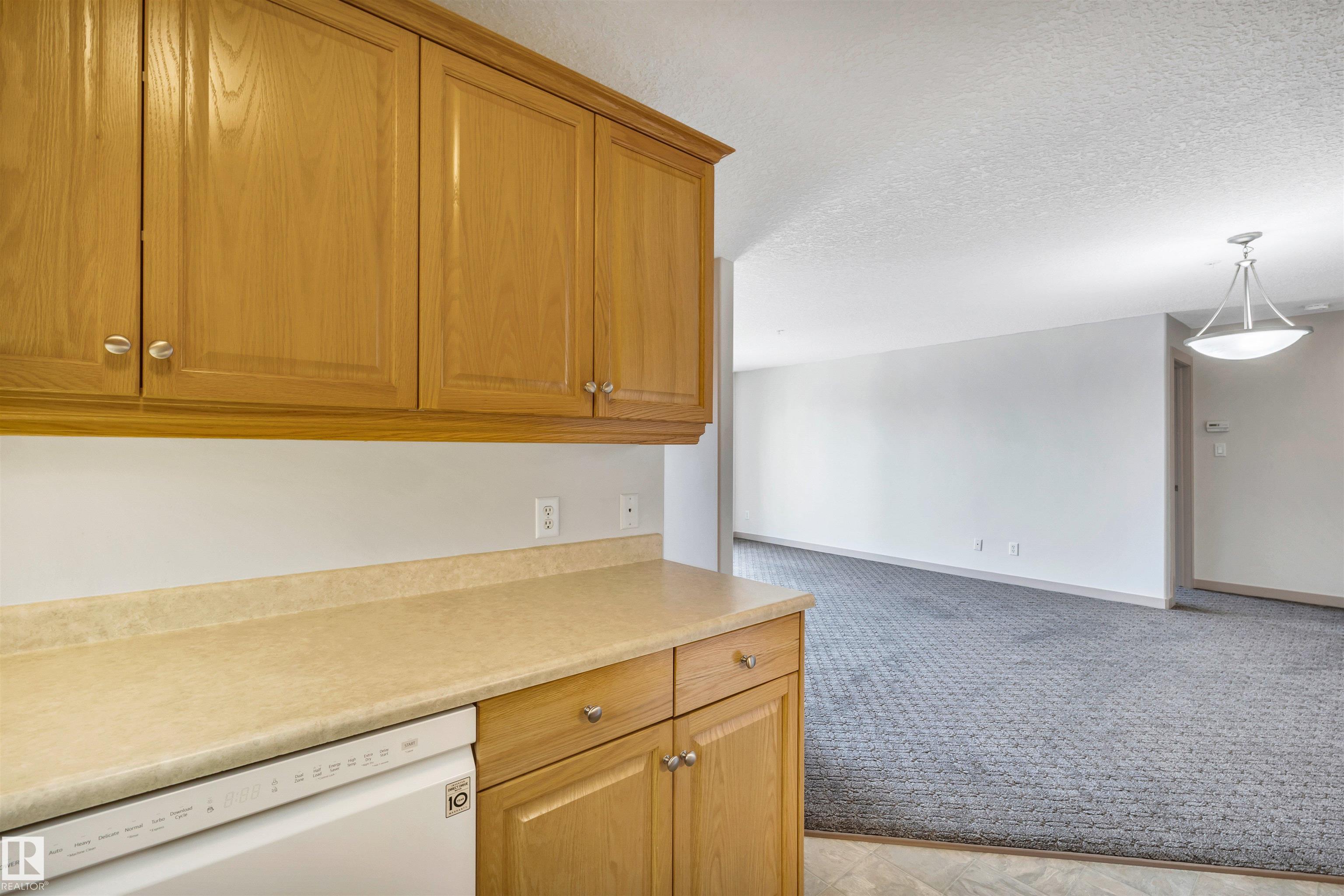 Photo 22 at 441 - 78B Mckenney Avenue, Mission, St. Albert