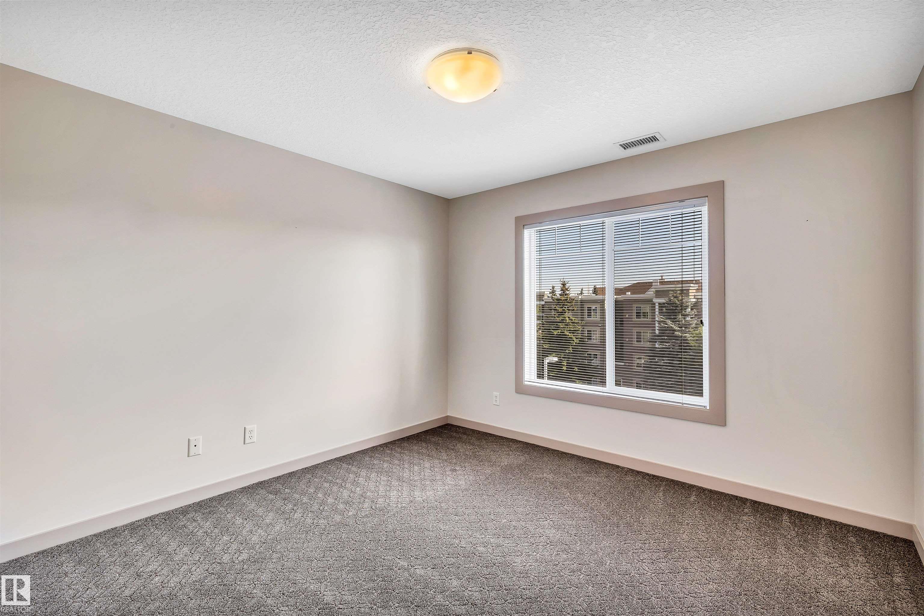 Photo 28 at 441 - 78B Mckenney Avenue, Mission, St. Albert