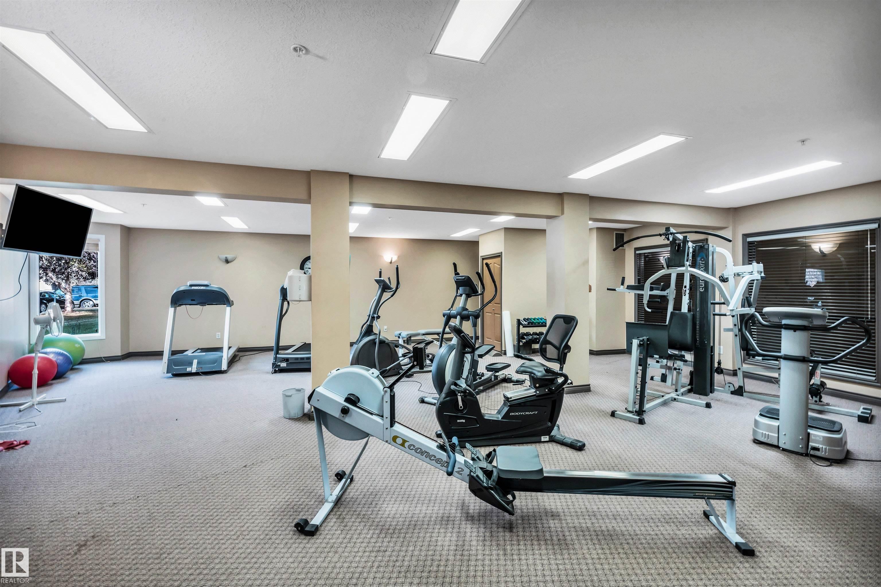 Photo 34 at 441 - 78B Mckenney Avenue, Mission, St. Albert