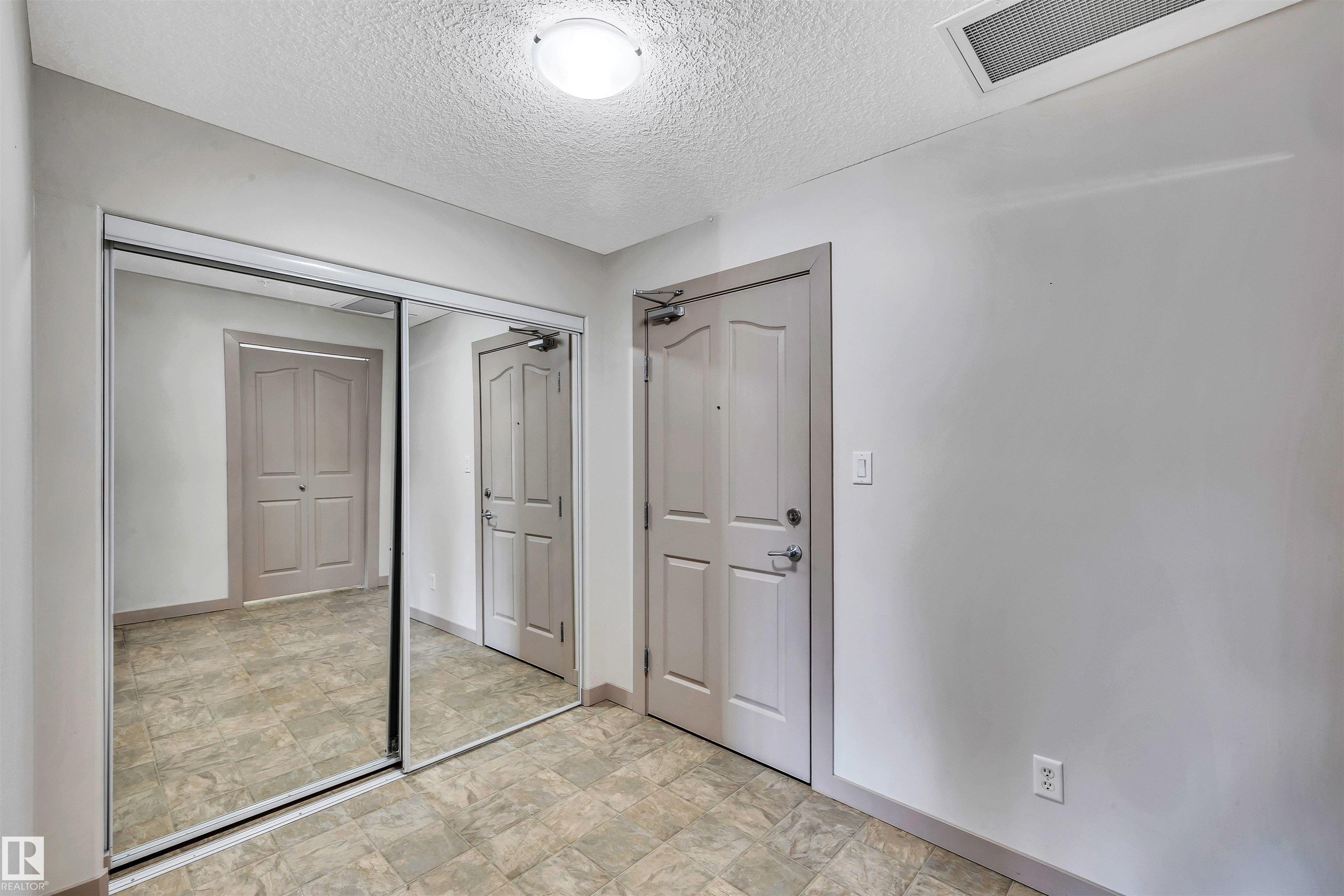Photo 8 at 441 - 78B Mckenney Avenue, Mission, St. Albert