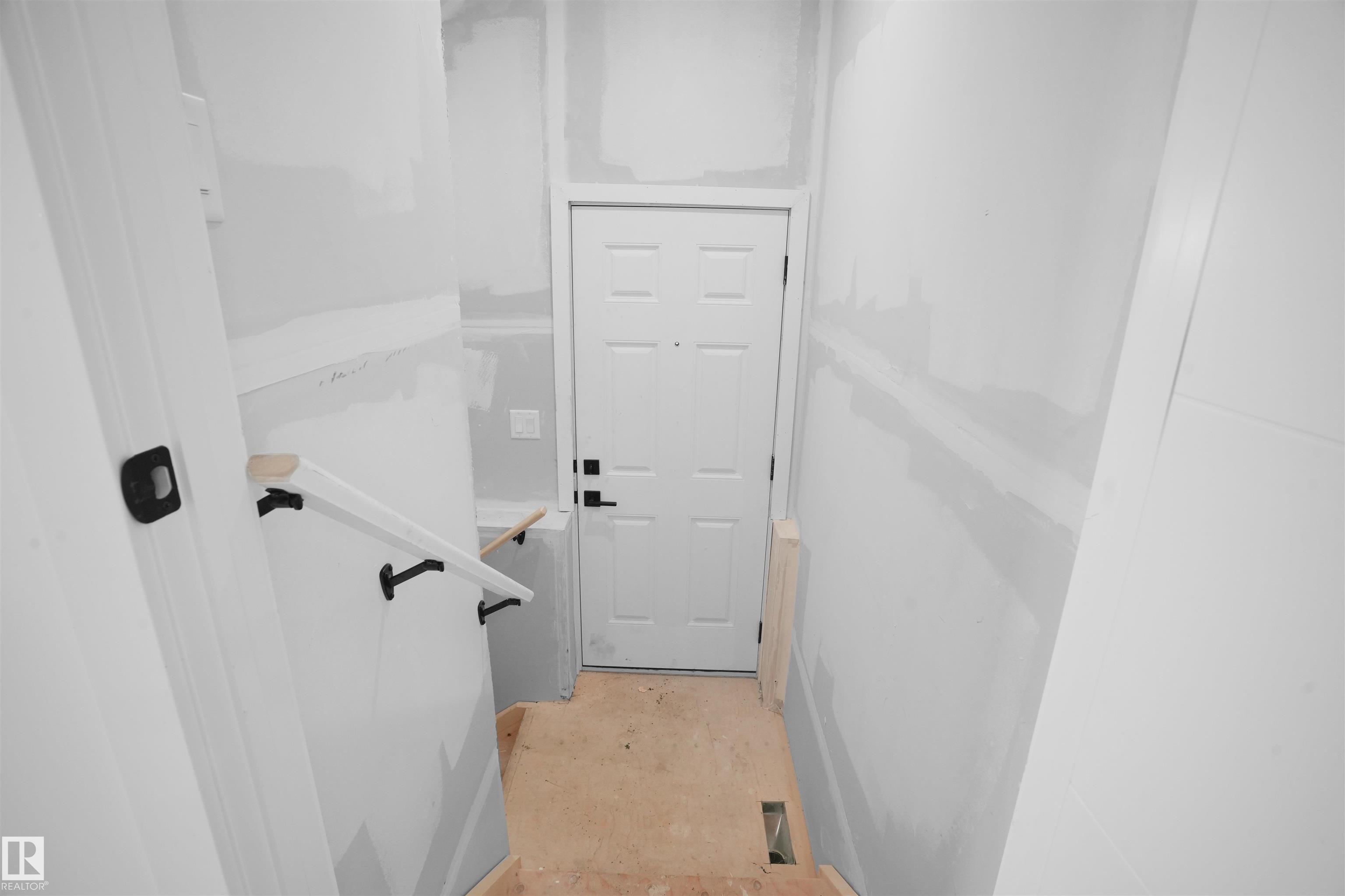 Photo 16 at 82 Blackbird Bend, South Fort, Fort Saskatchewan