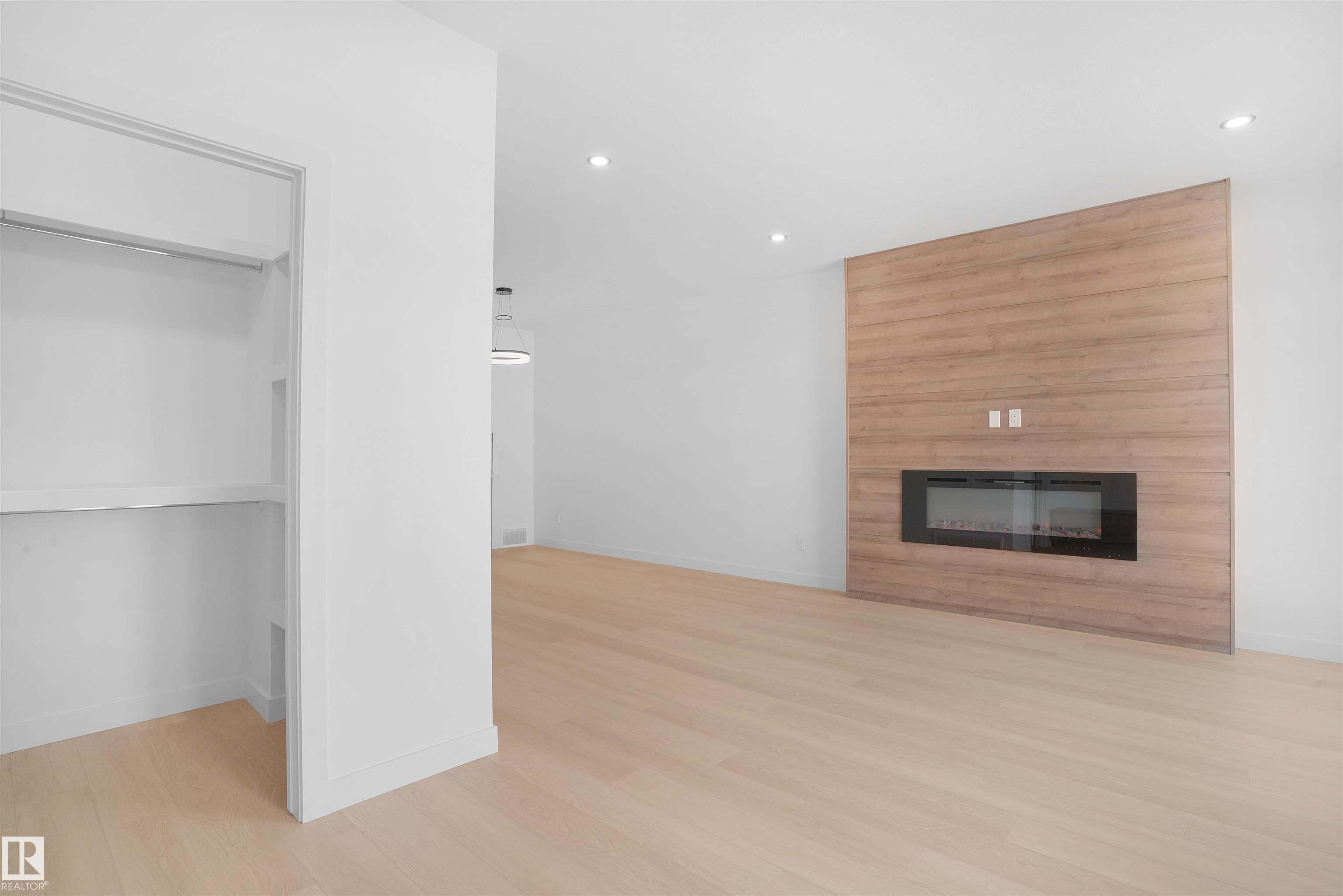 Photo 5 at 82 Blackbird Bend, South Fort, Fort Saskatchewan