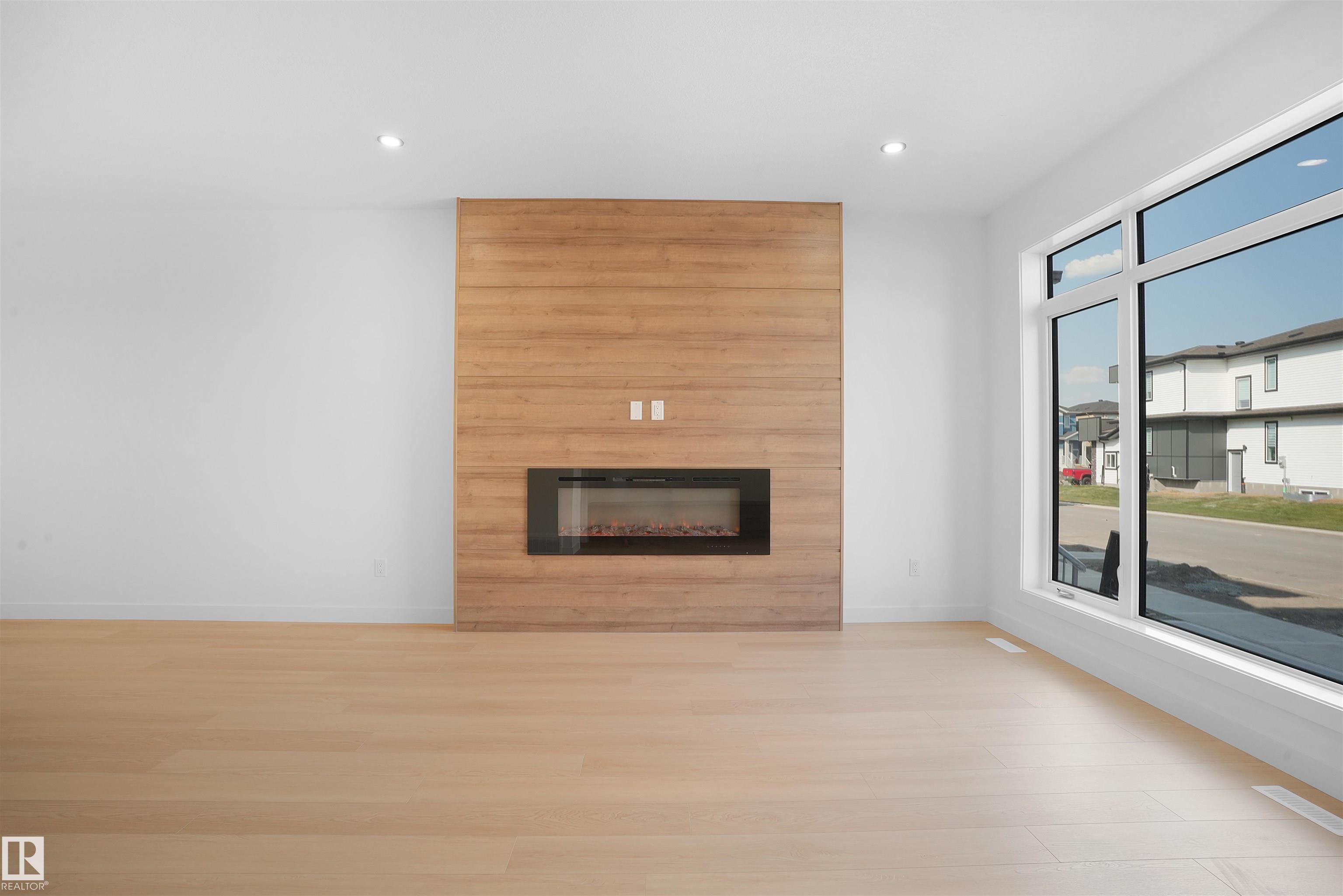 Photo 6 at 82 Blackbird Bend, South Fort, Fort Saskatchewan
