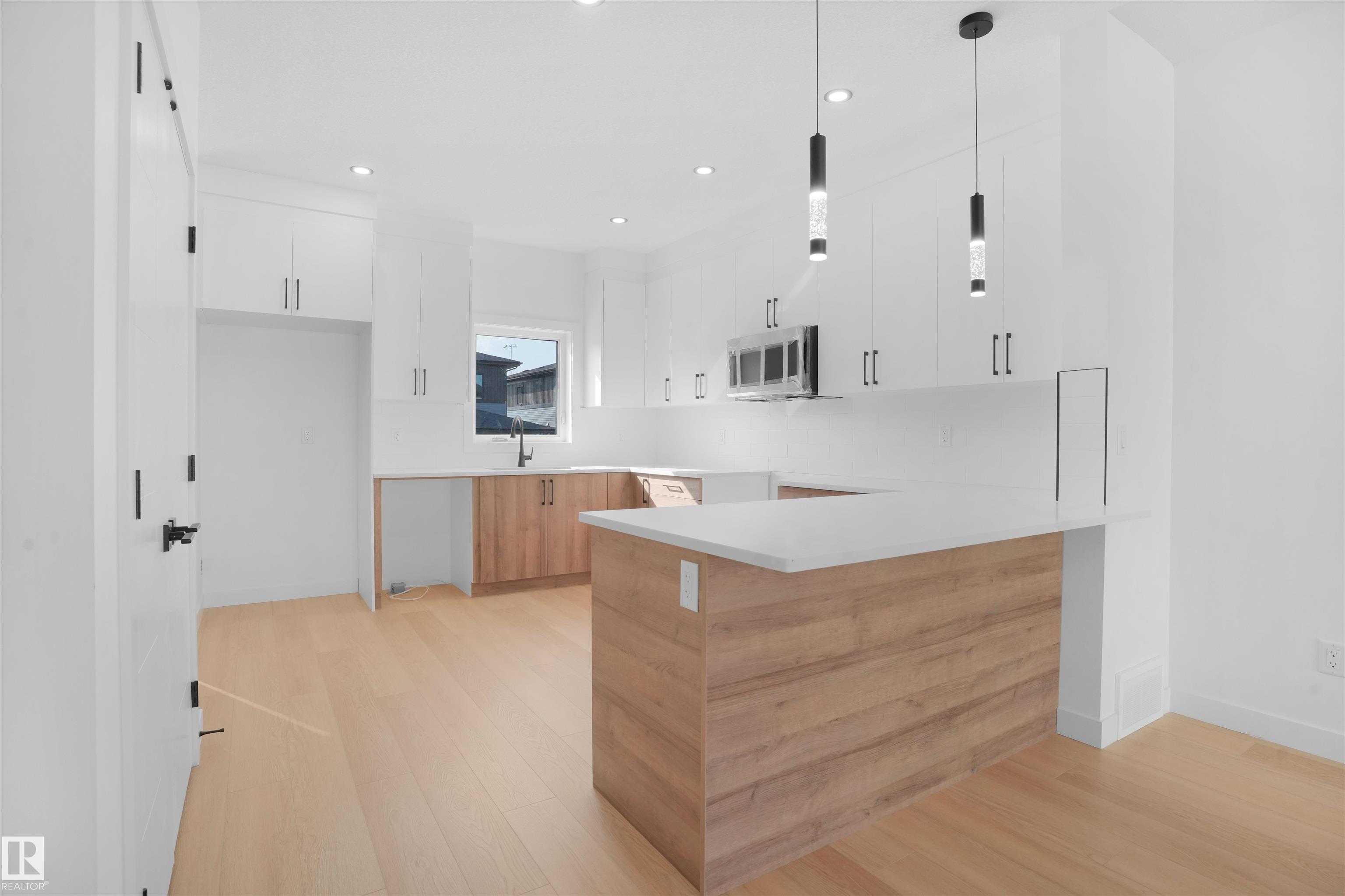 Photo 10 at 82 Blackbird Bend, South Fort, Fort Saskatchewan