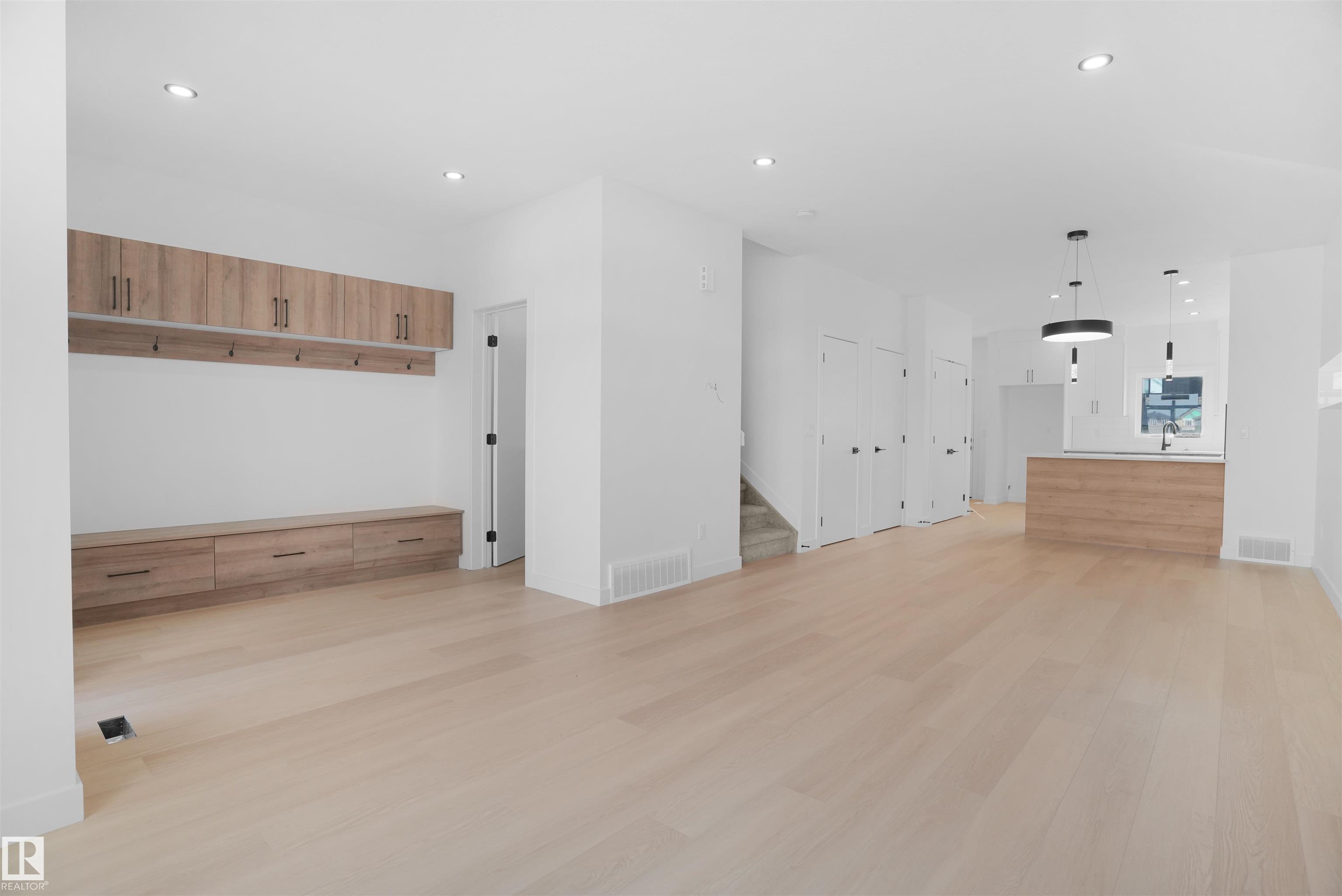 Photo 5 at 84 Blackbird Bend, South Fort, Fort Saskatchewan