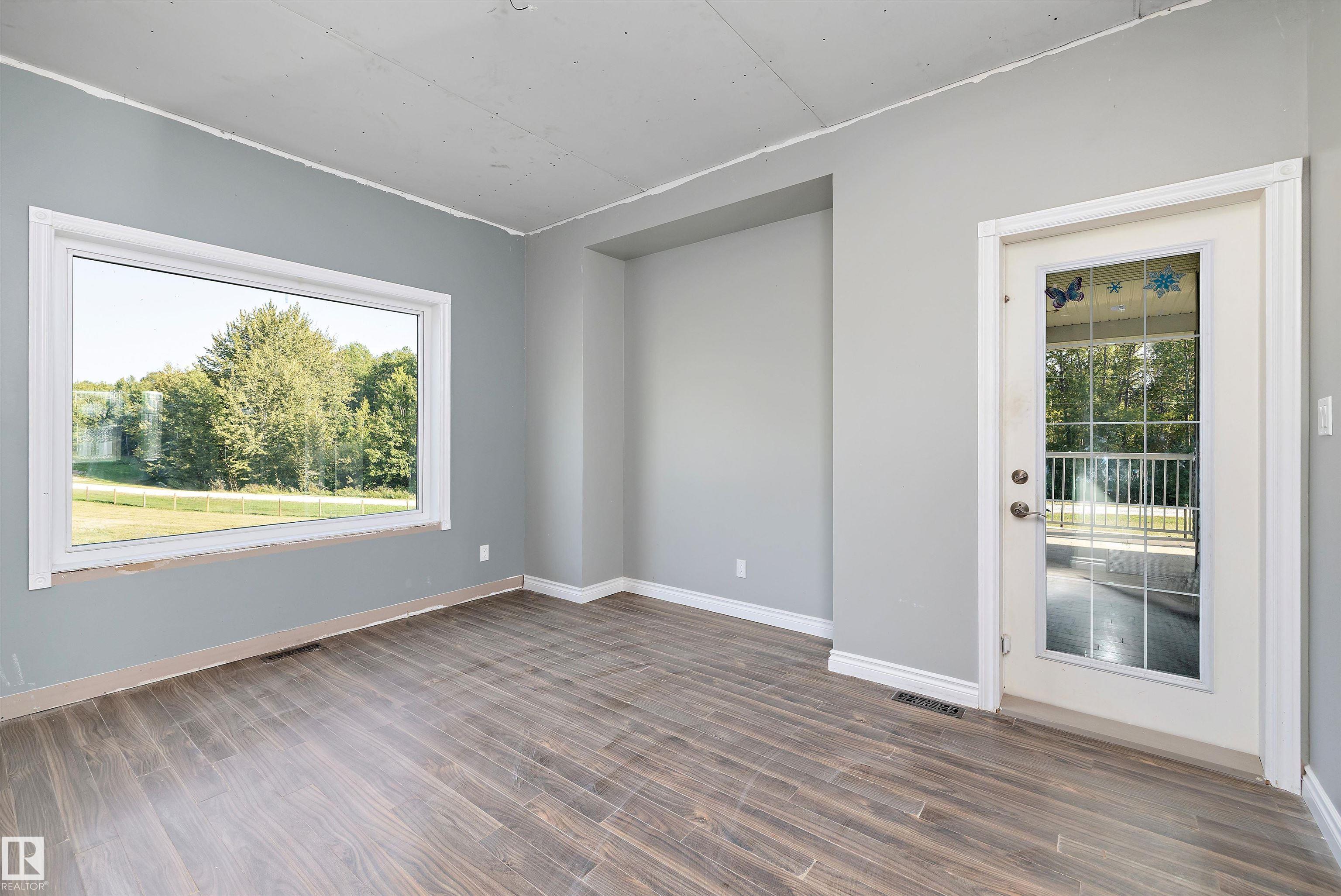 Photo 9 at 53215A Rge Road 13, None, Rural Parkland County