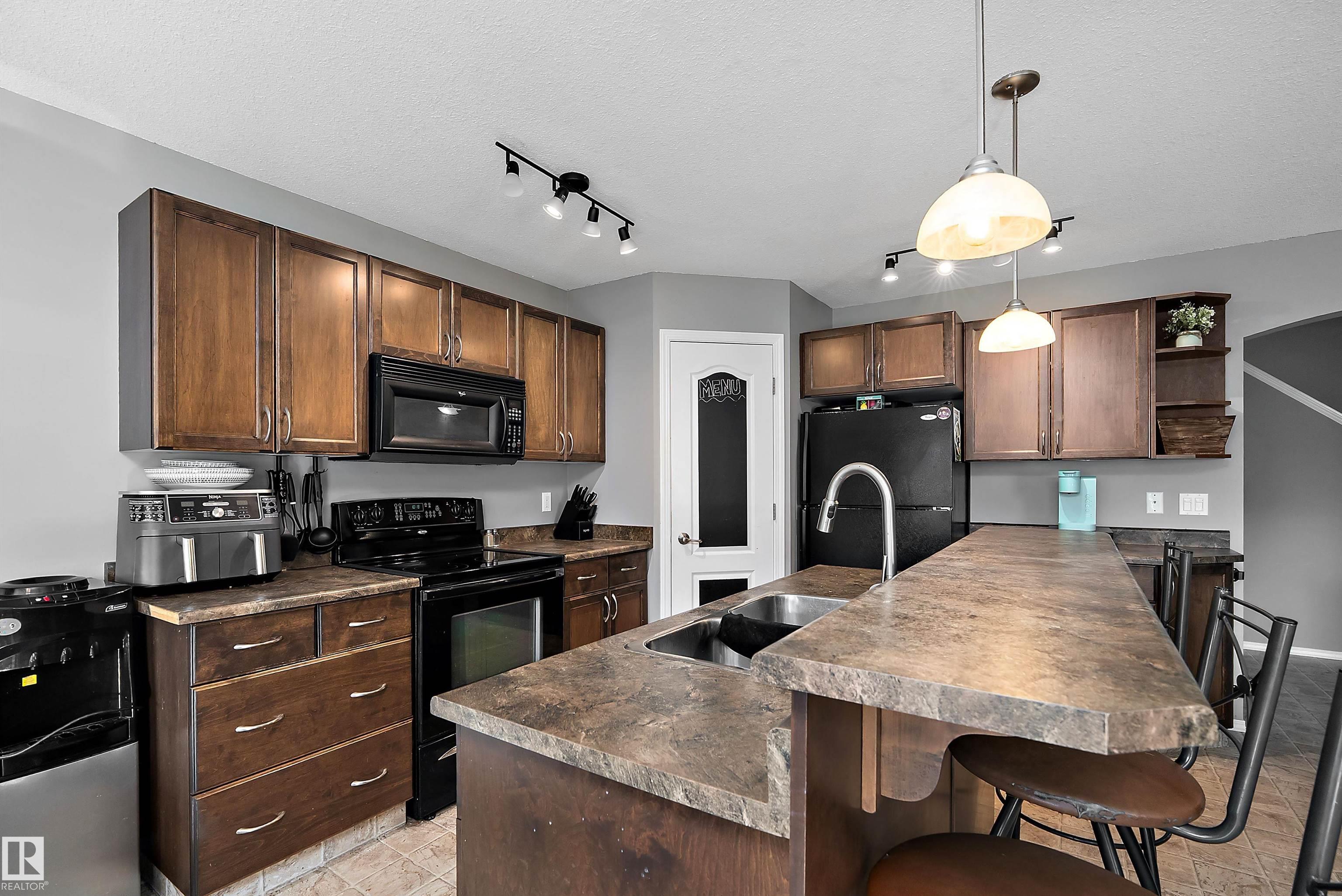 Photo 14 at 143 Acacia Circle, Deer Valley, Leduc