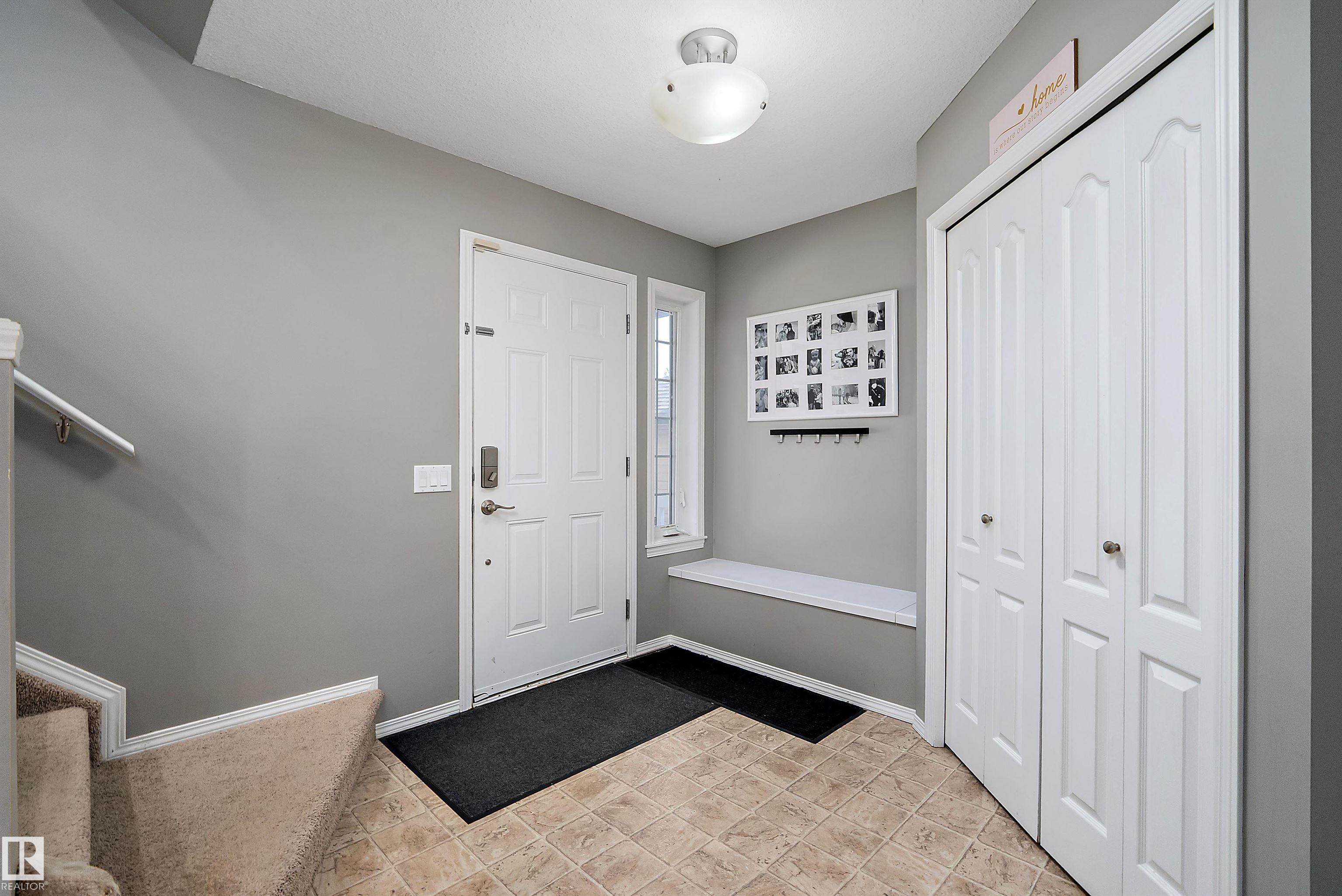 Photo 3 at 143 Acacia Circle, Deer Valley, Leduc