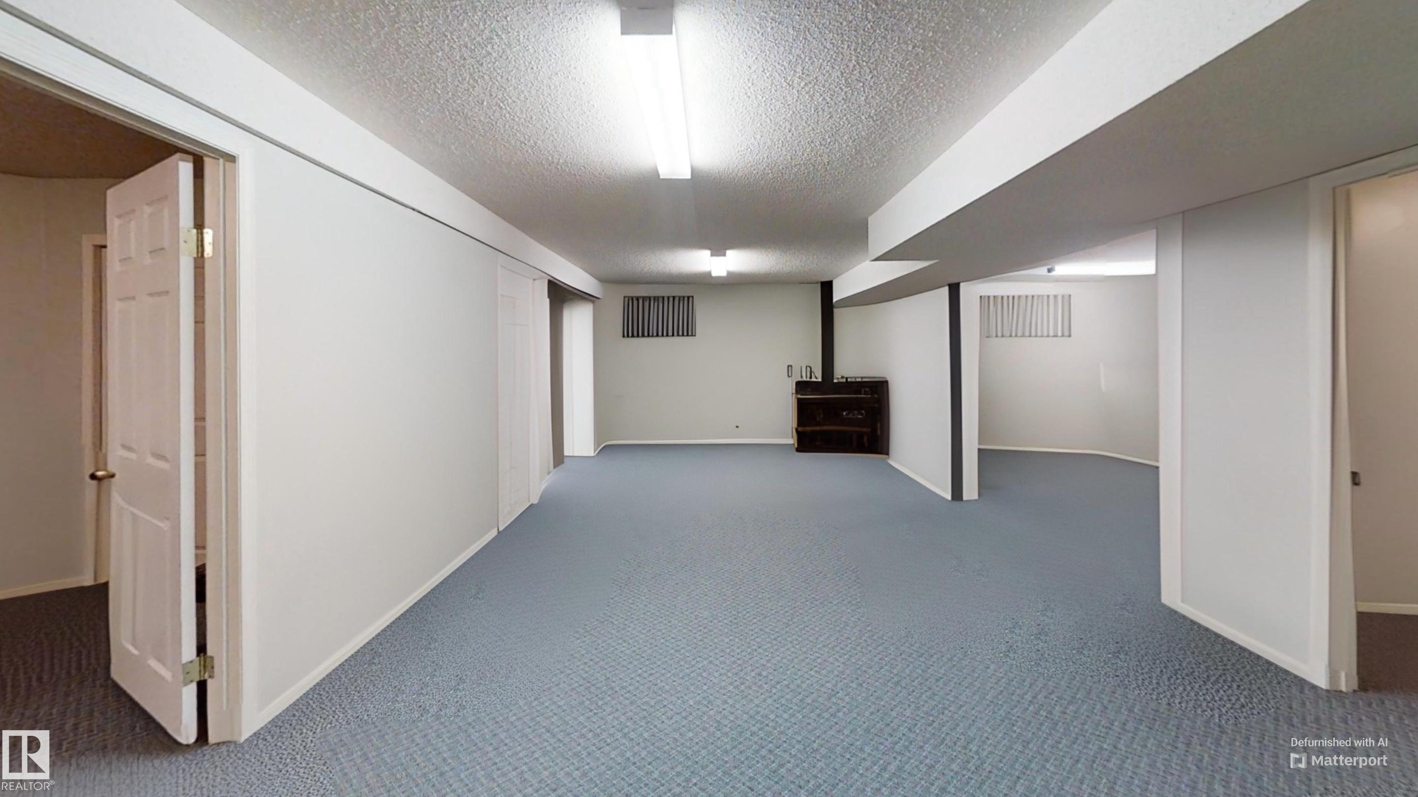 Photo 27 at 208 Ravine villa(s), Bridgeport, Leduc