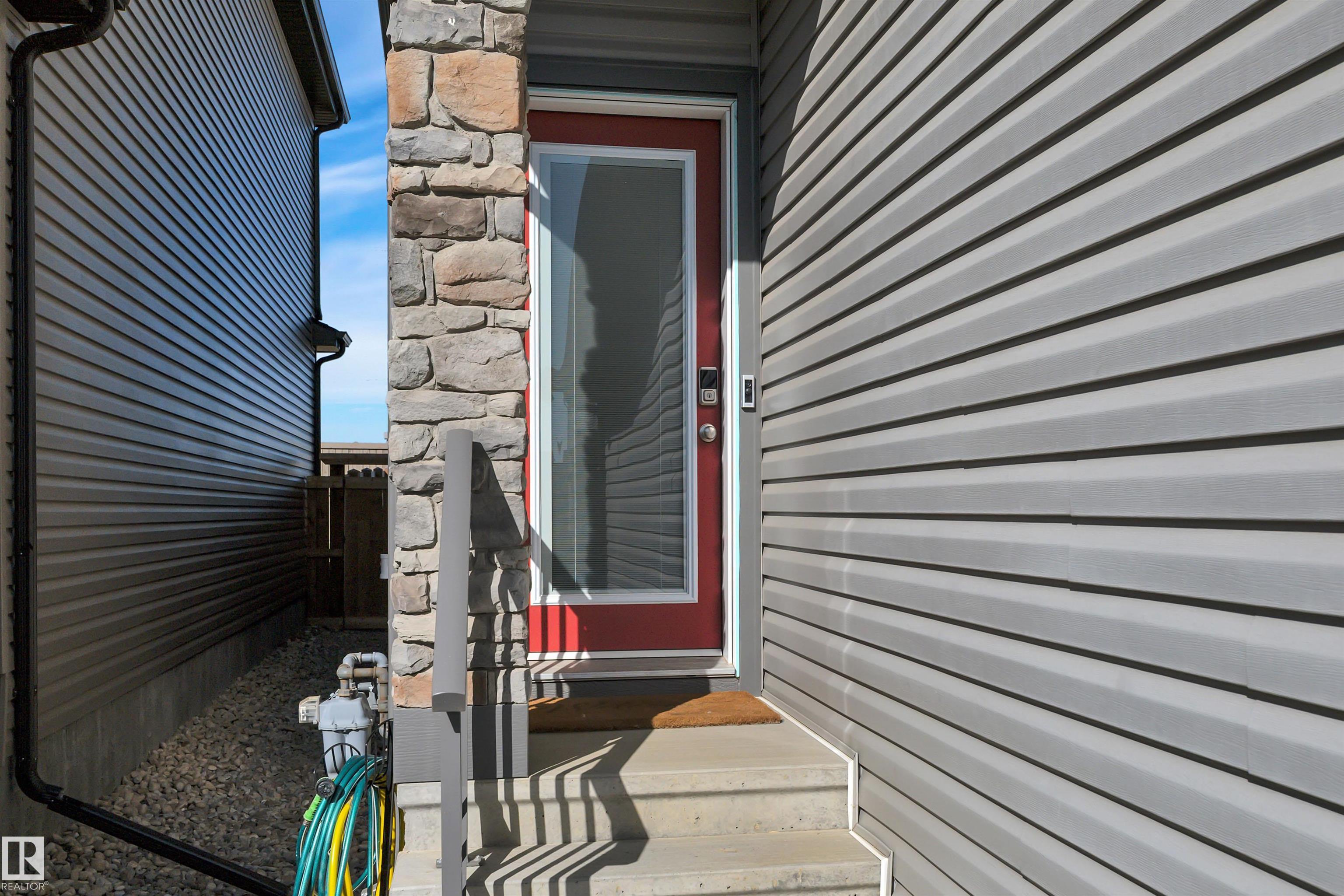 Photo 5 at 157 Larch Crescent, Woodbend, Leduc
