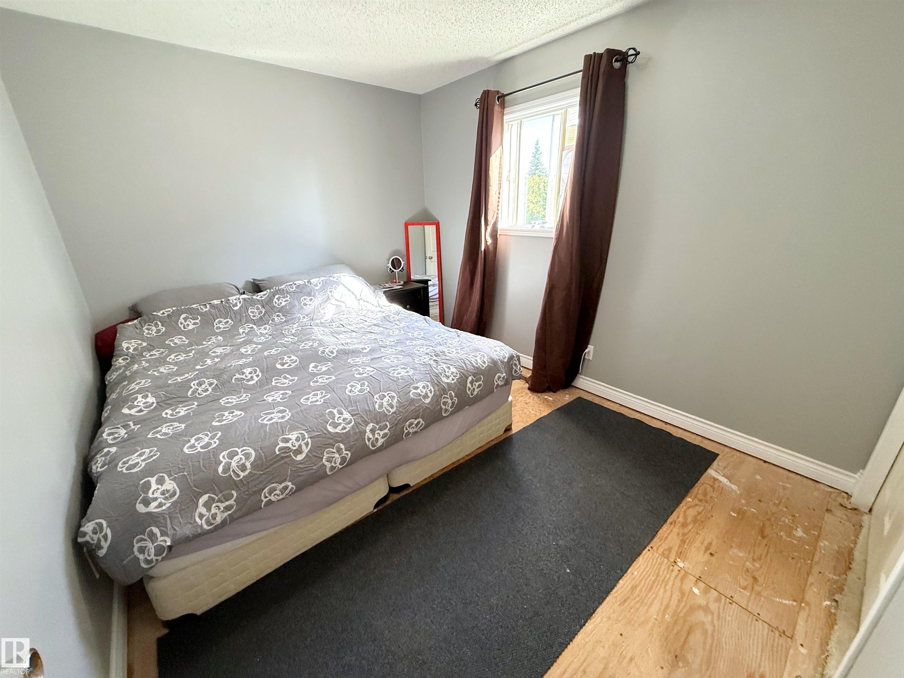 Photo 16 at 123 Westbourne Road, West Grove, Spruce Grove