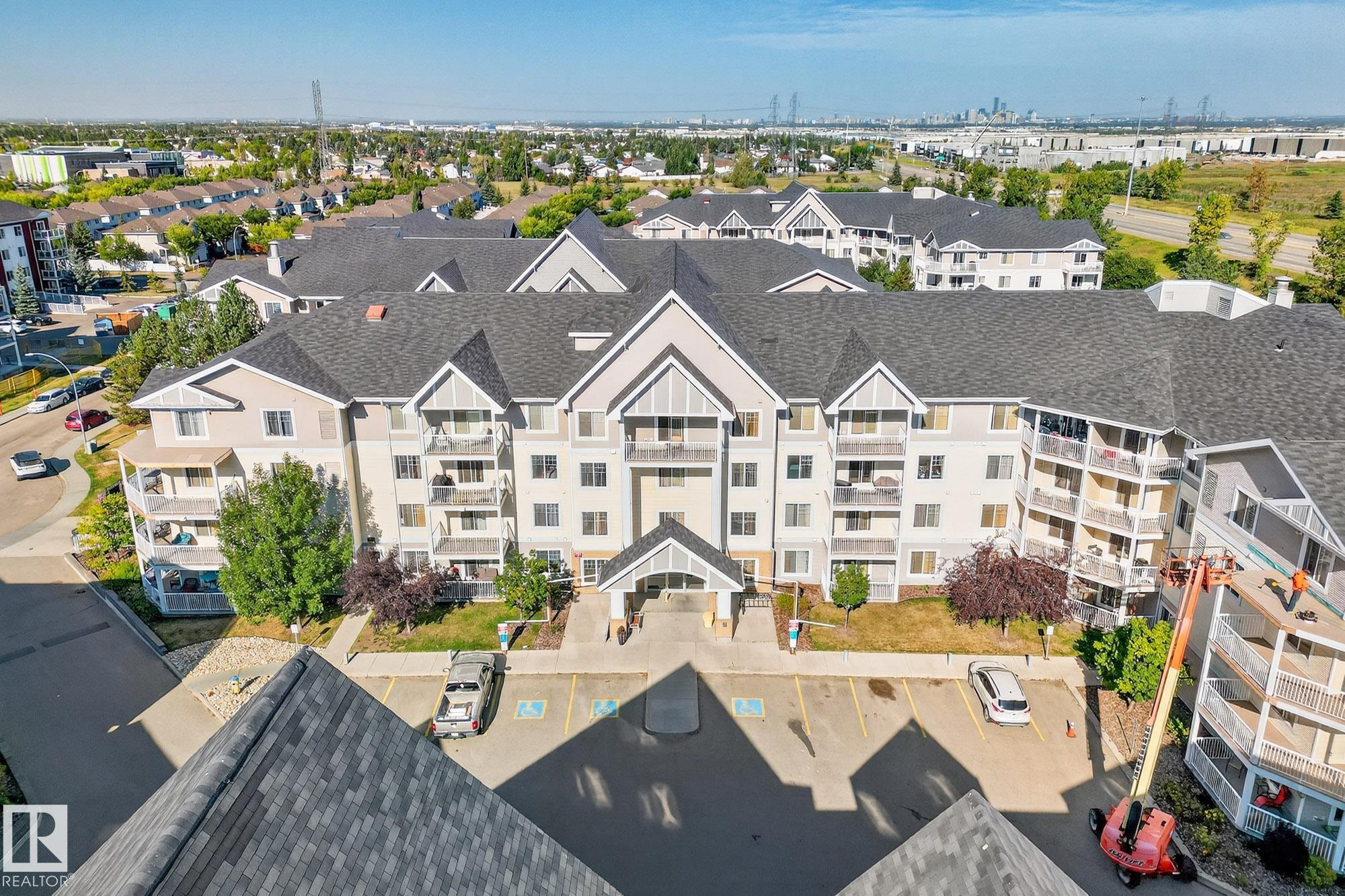 215 - 2208 44 Avenue NW, Larkspur, Edmonton 