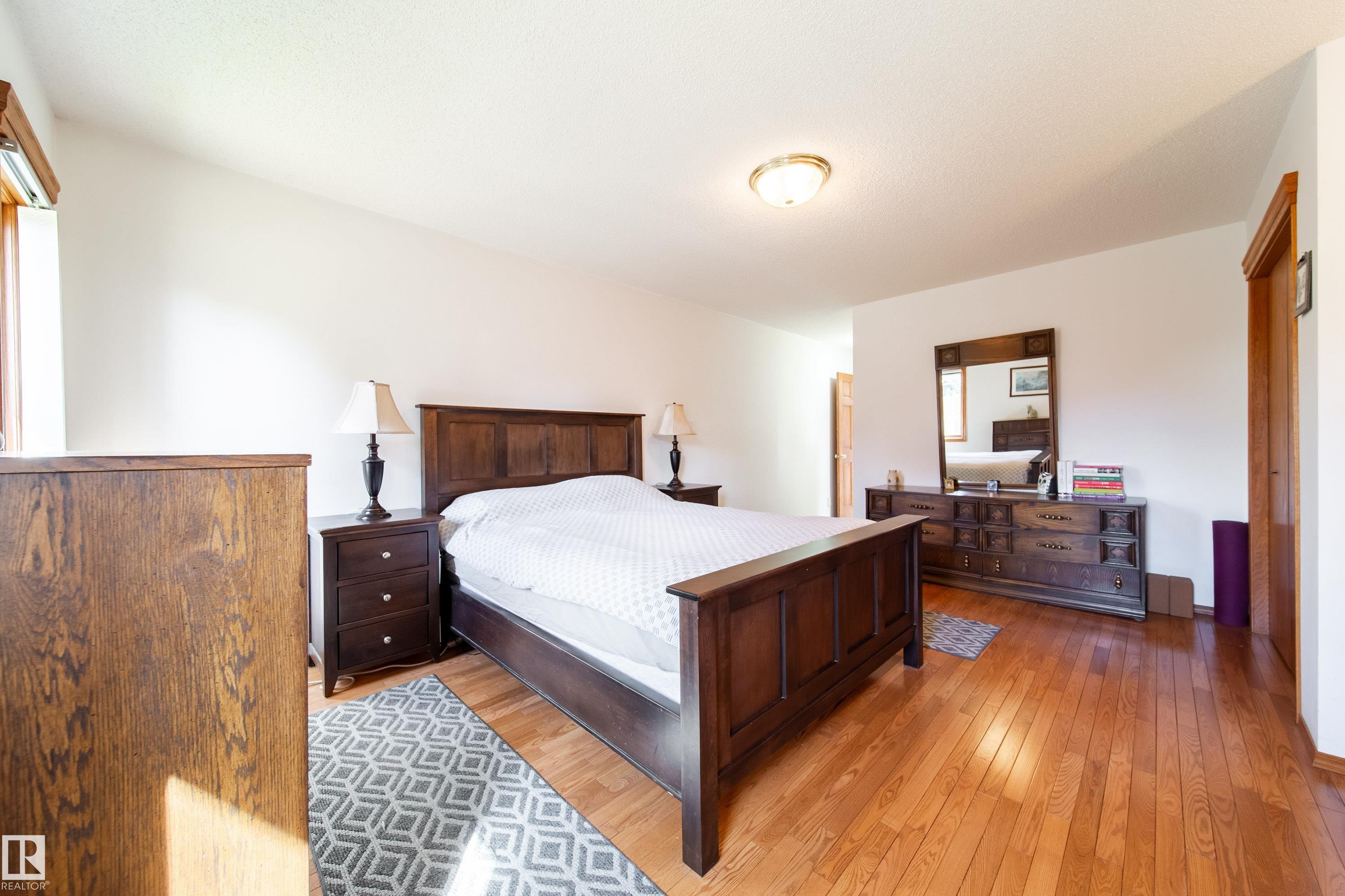 Photo 27 at 4228 46 Street NW, Jackson Heights, Edmonton