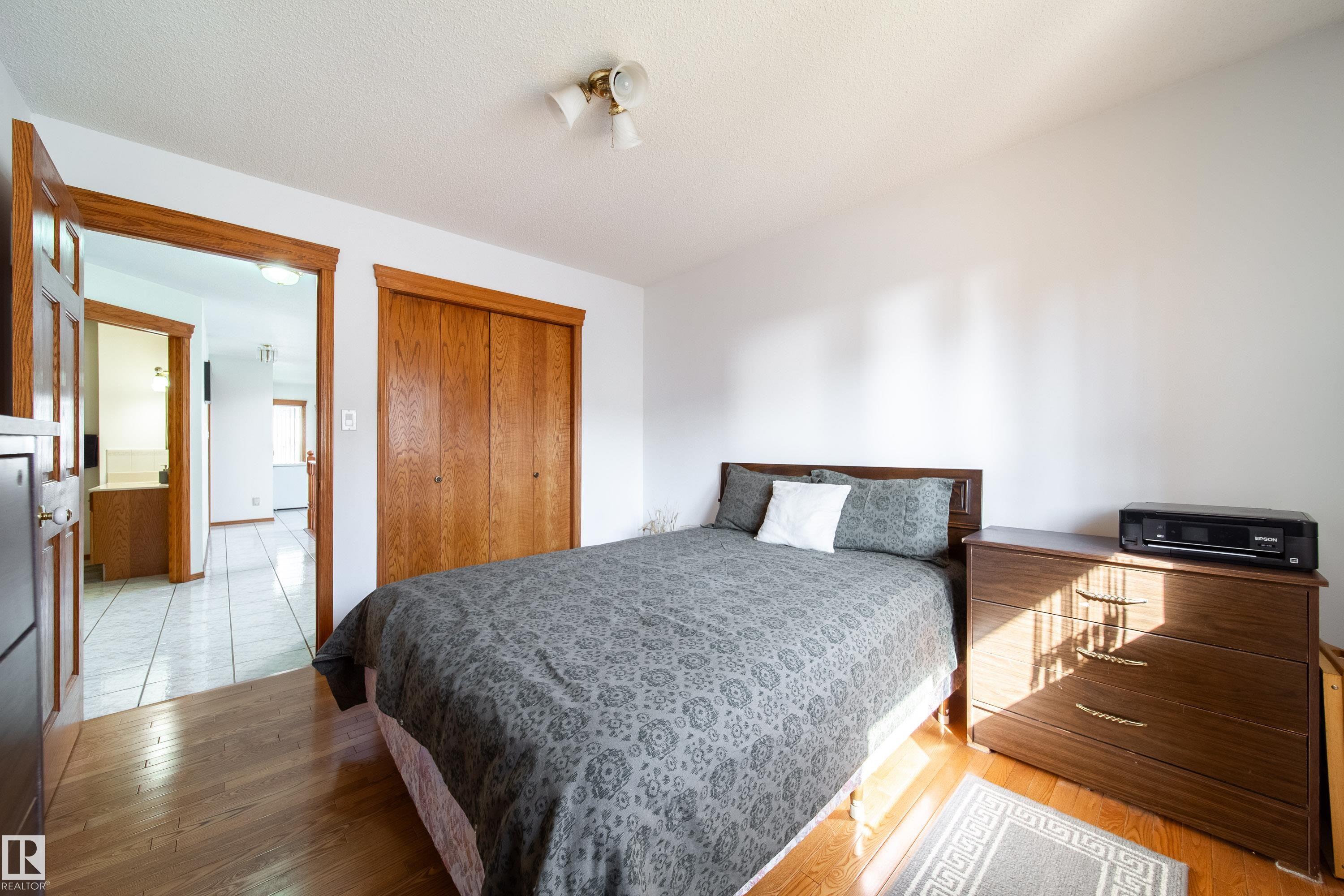 Photo 32 at 4228 46 Street NW, Jackson Heights, Edmonton