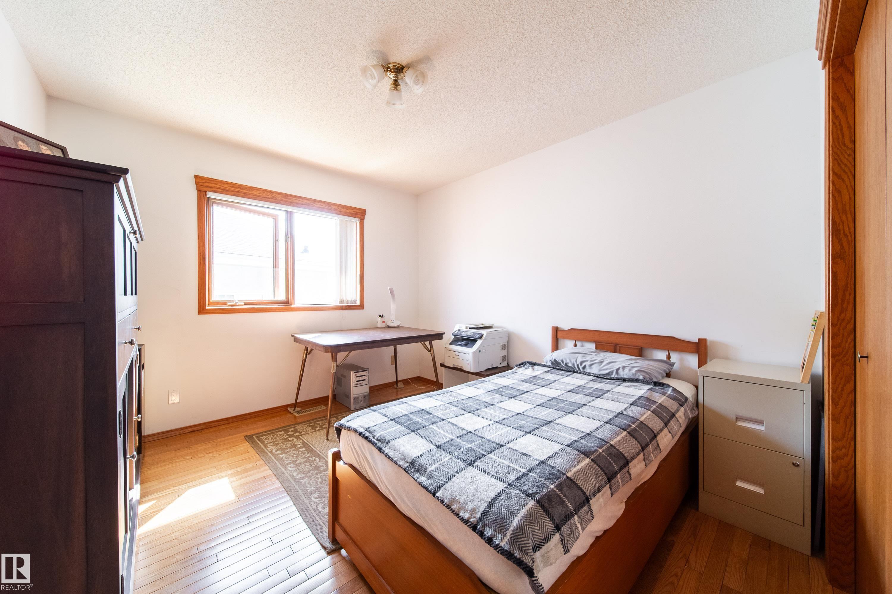 Photo 33 at 4228 46 Street NW, Jackson Heights, Edmonton