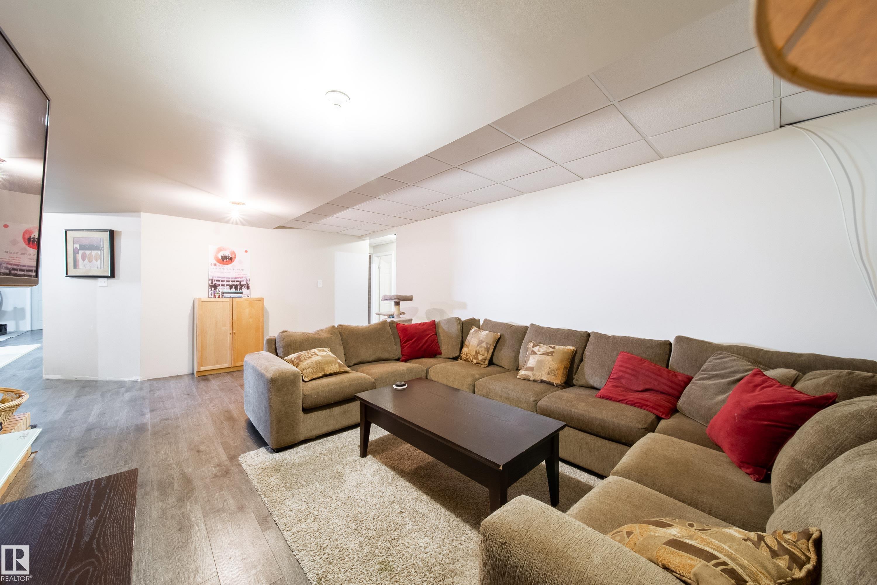 Photo 46 at 4228 46 Street NW, Jackson Heights, Edmonton