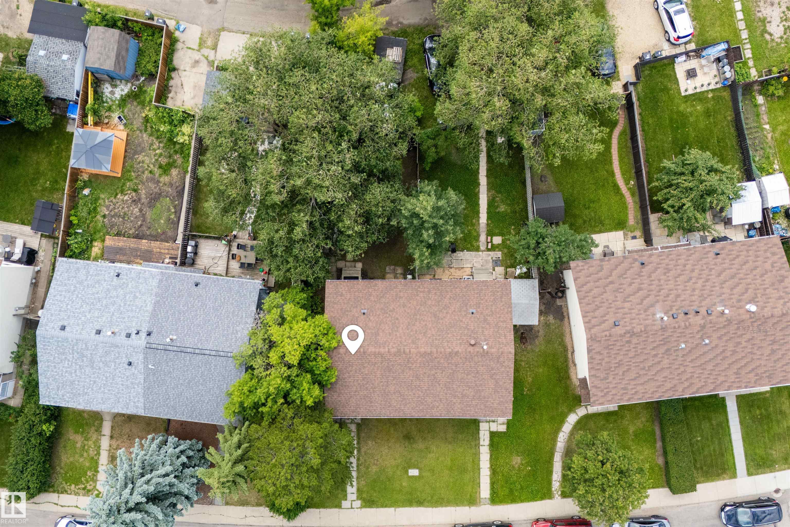 11447 39 Avenue NW, Greenfield, Edmonton 