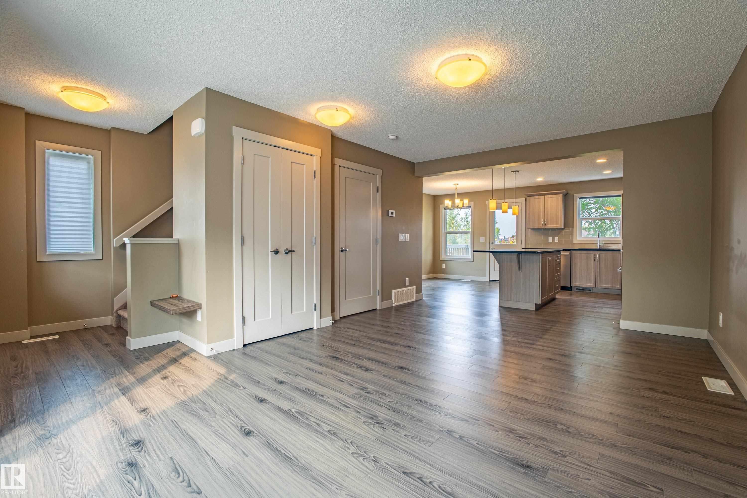 Photo 6 at 32 - 2121 Haddow Drive NW, Haddow, Edmonton
