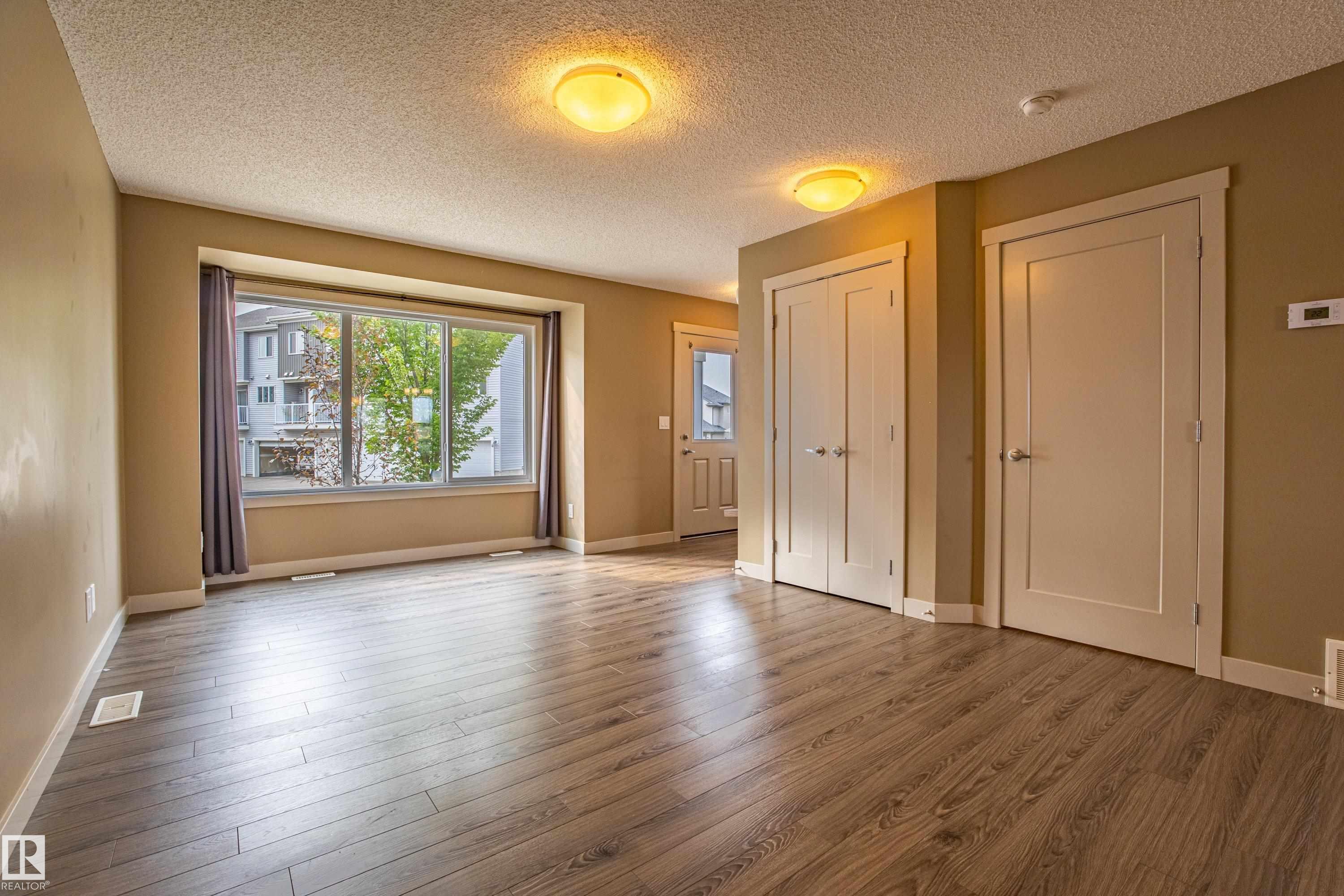 Photo 7 at 32 - 2121 Haddow Drive NW, Haddow, Edmonton