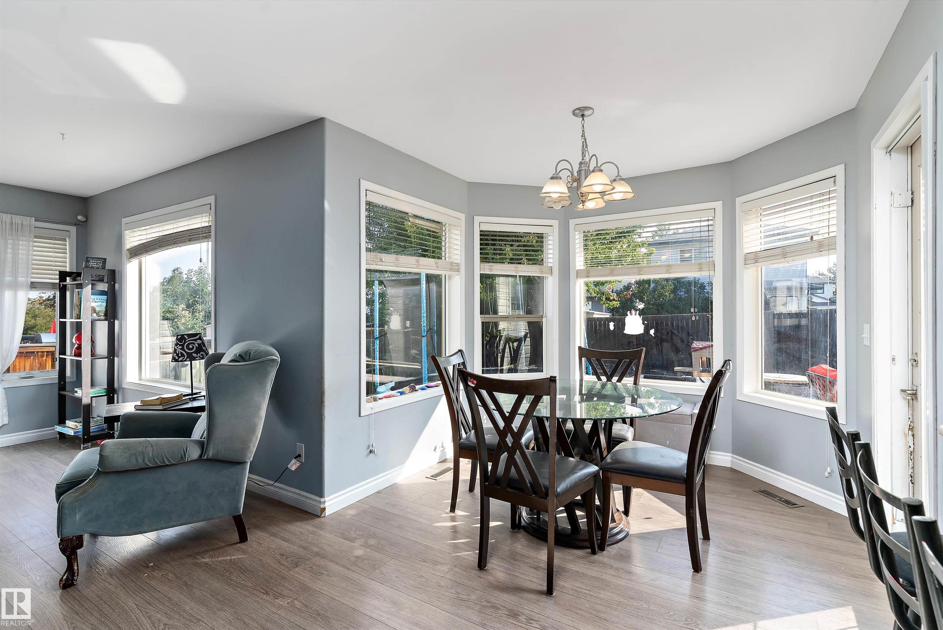 Photo 9 at 17 Crocus Way, Clarkdale Meadows, Sherwood Park