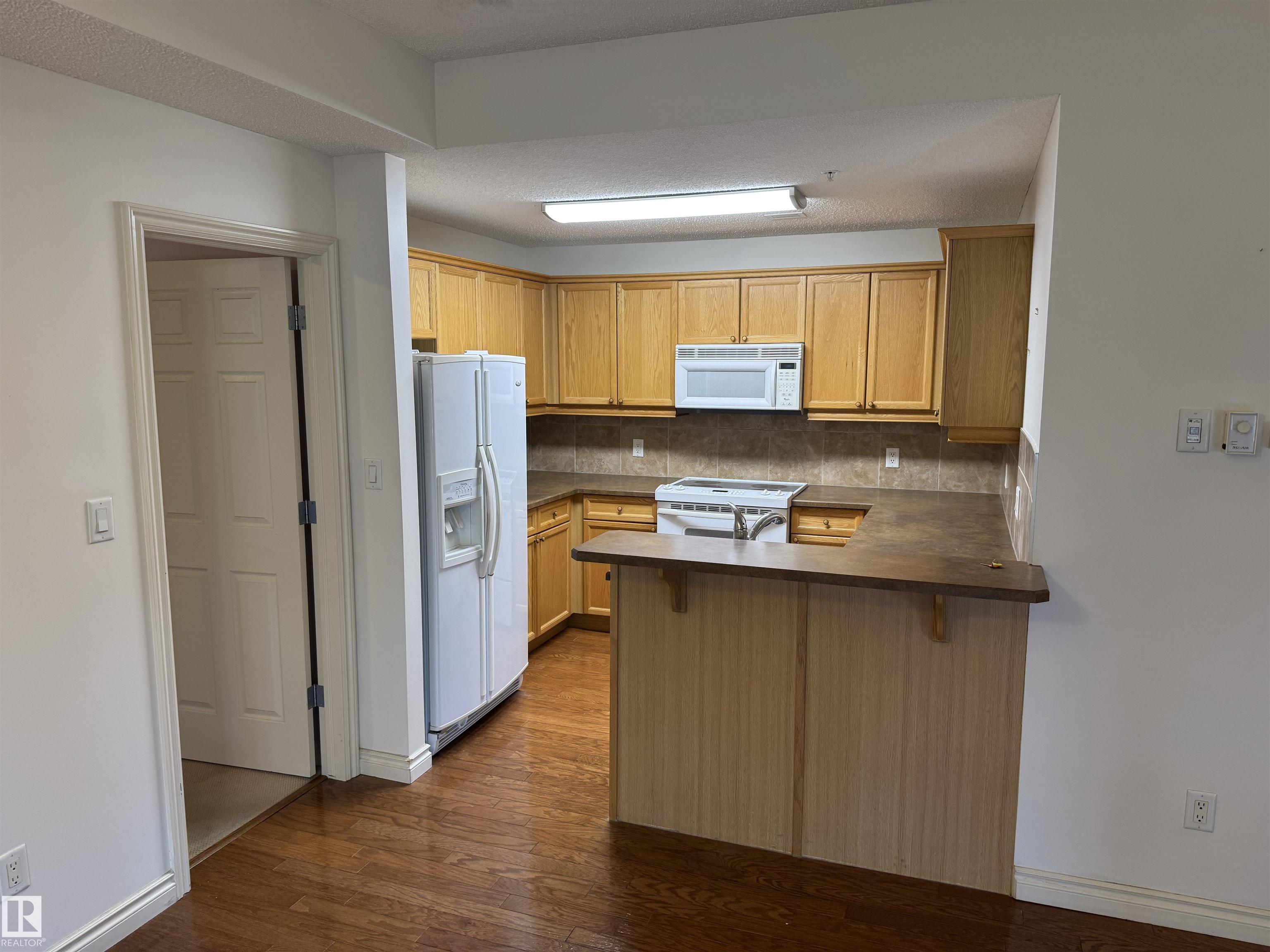 Photo 4 at 112 - 260 Sturgeon Road, Woodlands, St. Albert