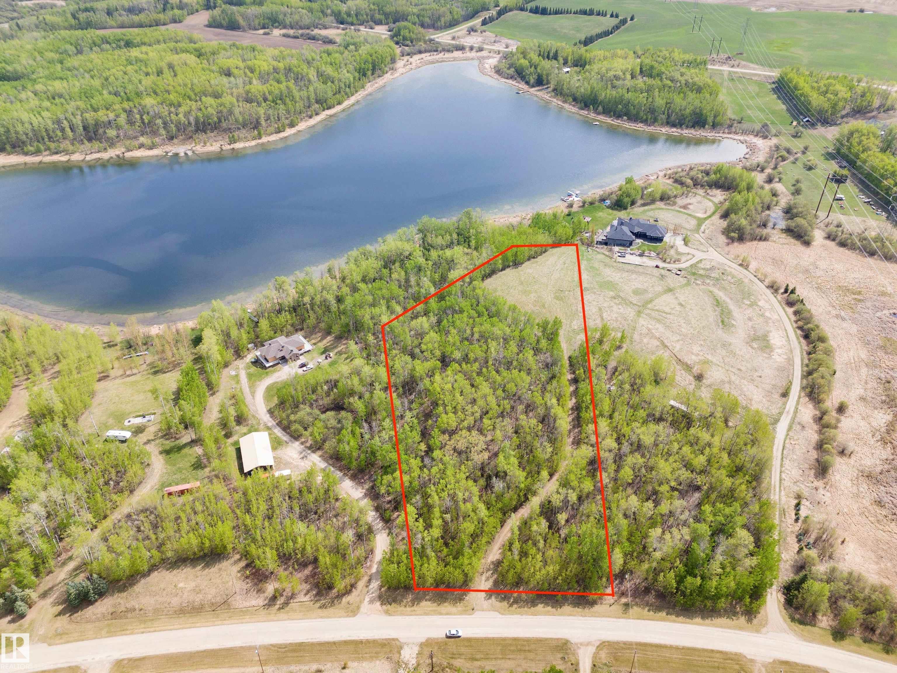 Photo 19 at 5 - 52111 Rge Road 25, Rainbow Beach Estates, Rural Parkland County