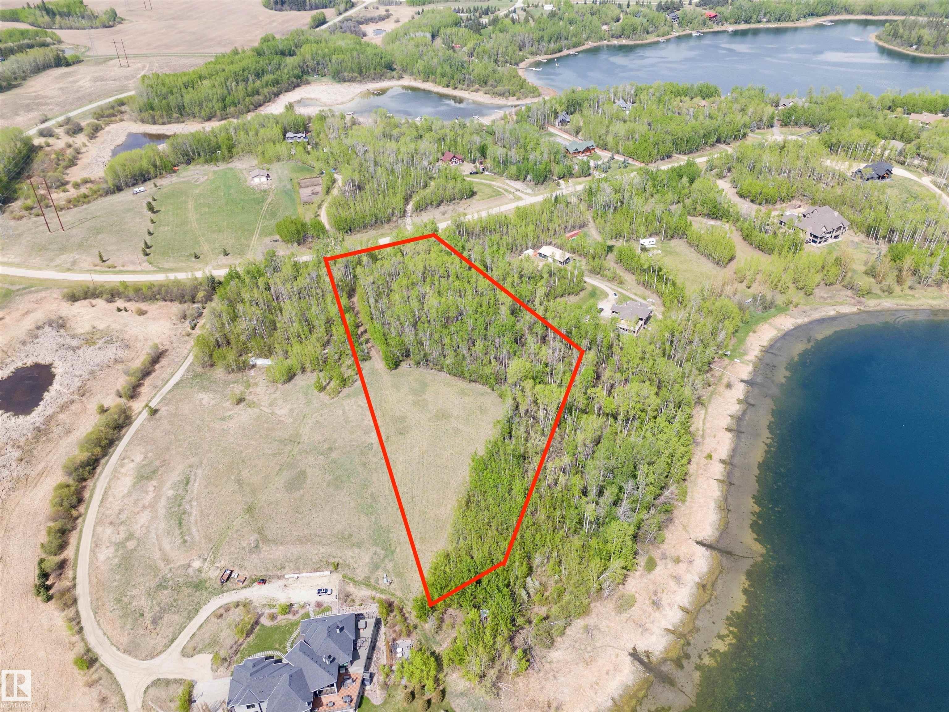 Photo 24 at 5 - 52111 Rge Road 25, Rainbow Beach Estates, Rural Parkland County
