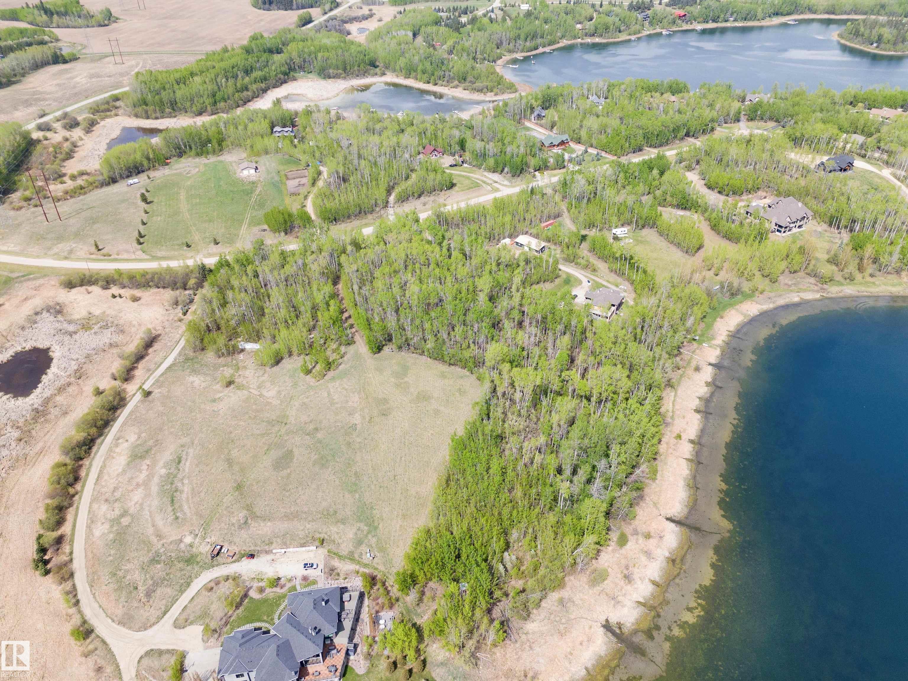 Photo 6 at 5 - 52111 Rge Road 25, Rainbow Beach Estates, Rural Parkland County