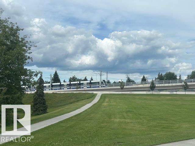 http://cdnparap120.paragonrels.com/ParagonImages/Property/p12/RAE/225369602/40/0/0/caa7e49a97e2aac30003c72f3d9caec1/1/0626bf2377fc452f575b8727d165e304/225369602-0DD74381-394D-4619-AF7C-C356B3D6CD8E.JPG