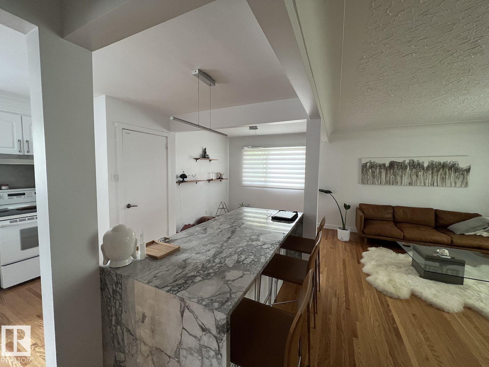 Photo 7 at 8528 64 Avenue NW, Argyll, Edmonton