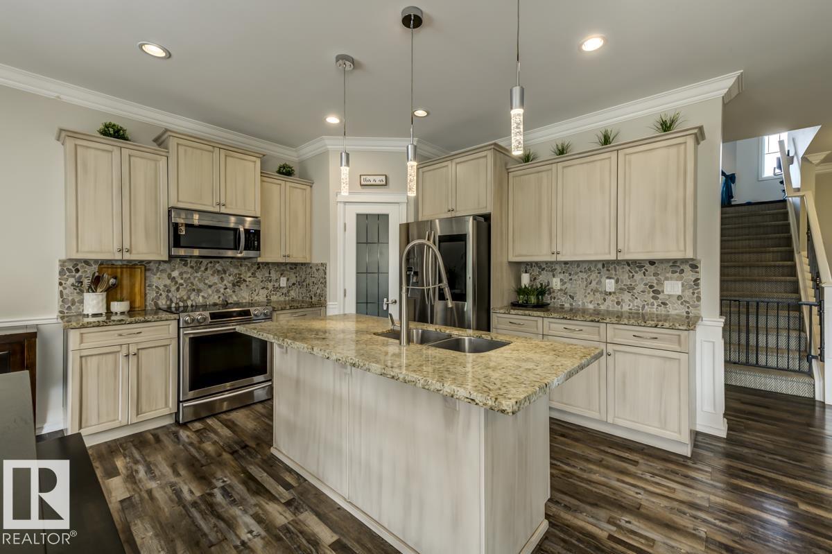 Photo 11 at 2013 Christopher Close, Lakeland Ridge, Sherwood Park
