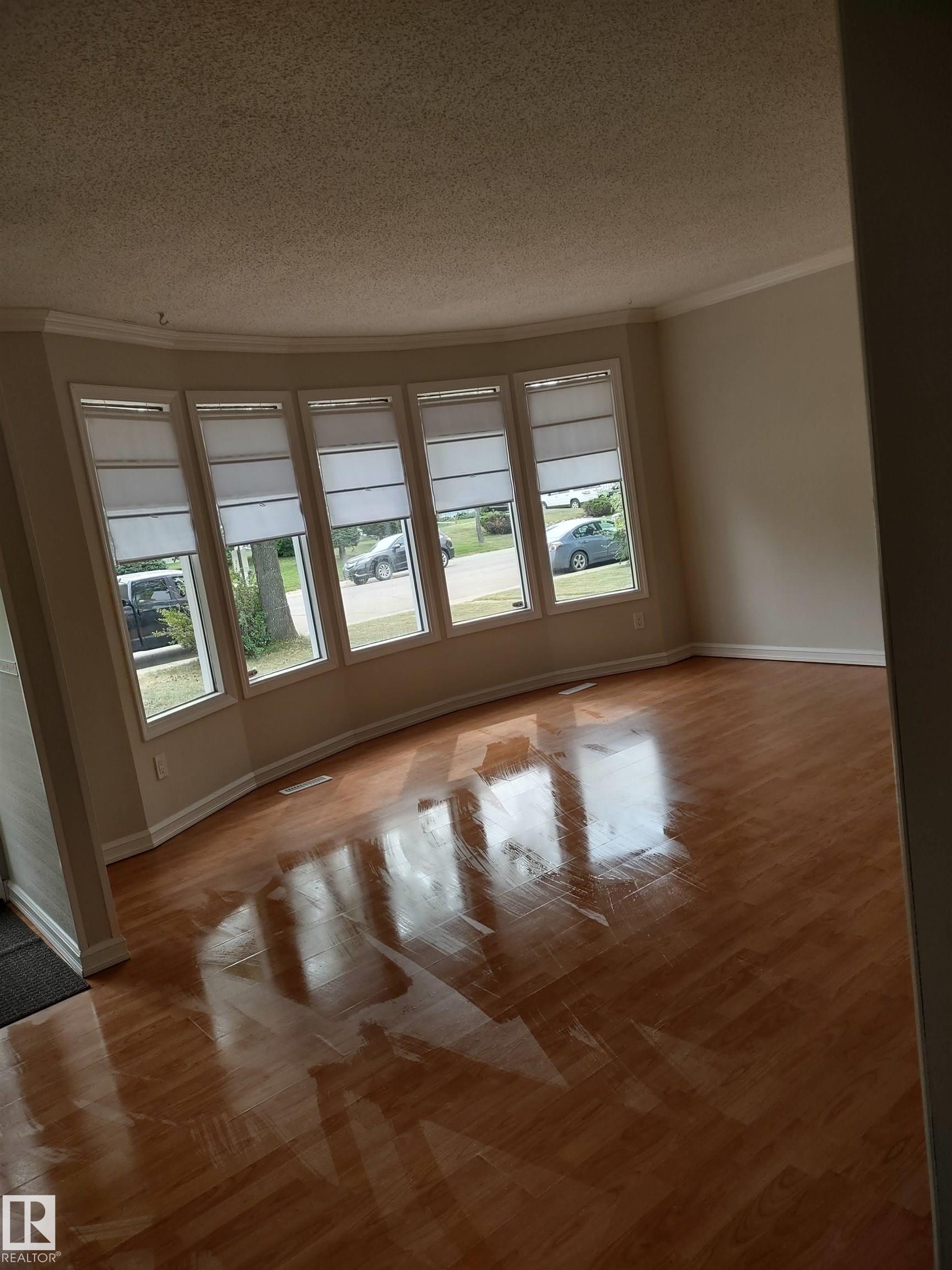 Photo 3 at 84 Bella Coola Drive, Corinthia Park, Leduc