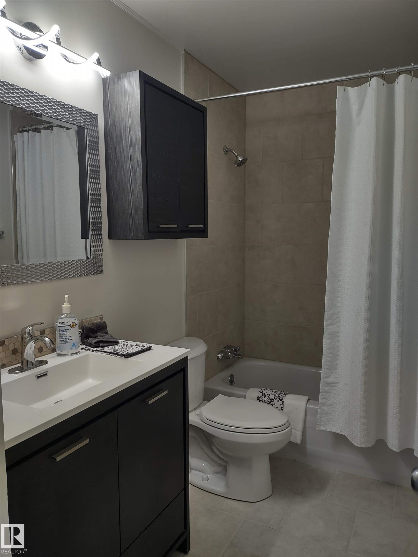 Photo 10 at 84 Bella Coola Drive, Corinthia Park, Leduc