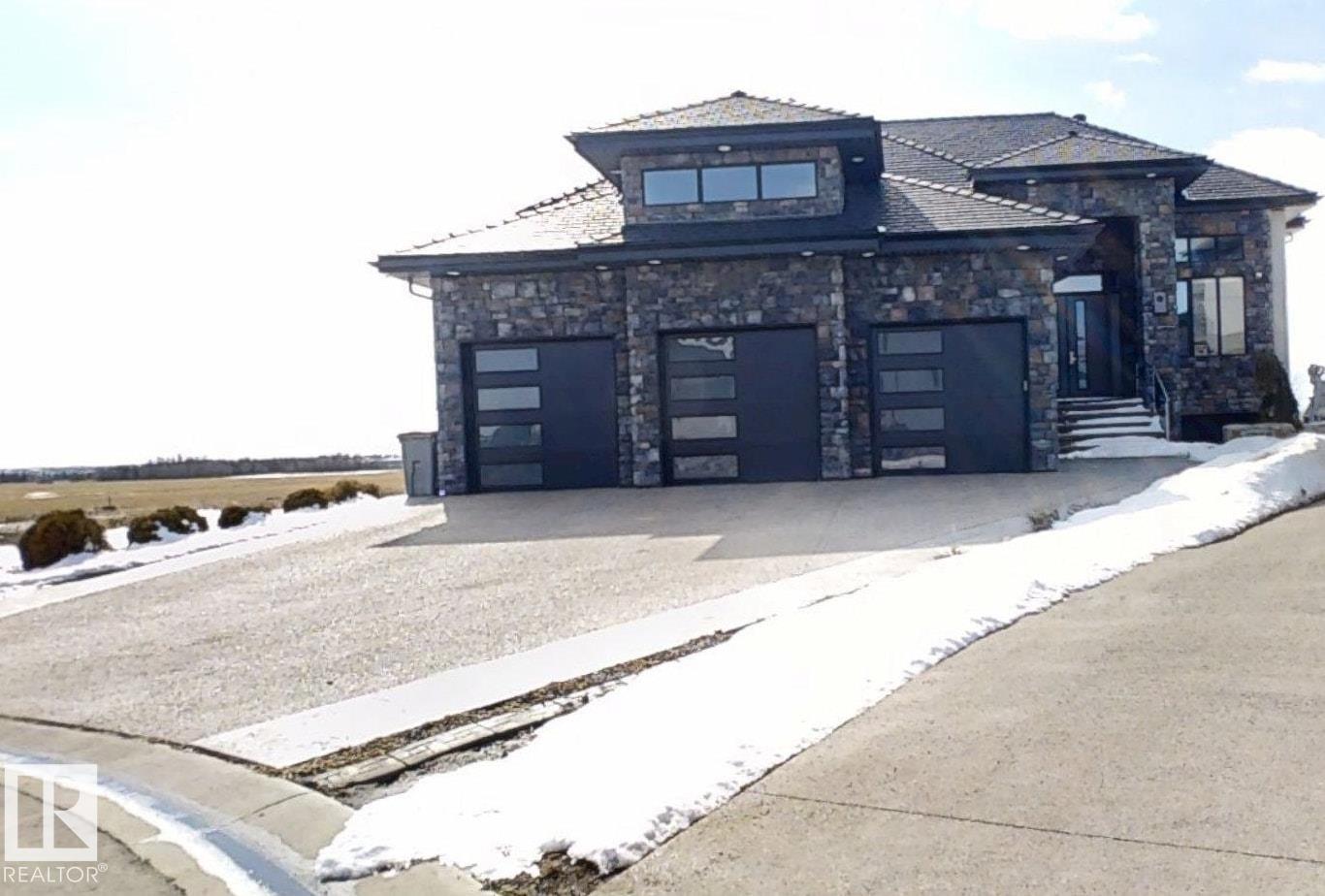 6360 - 30 St, Royal Oaks, Rural Leduc County 