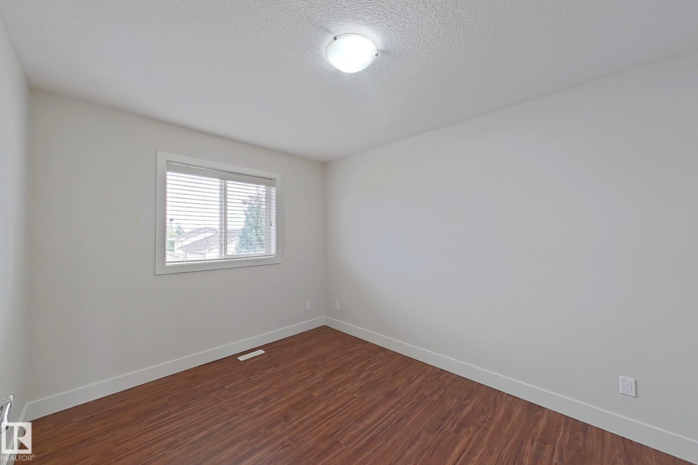 Photo 13 at 15135 31 Street NW, Kirkness, Edmonton