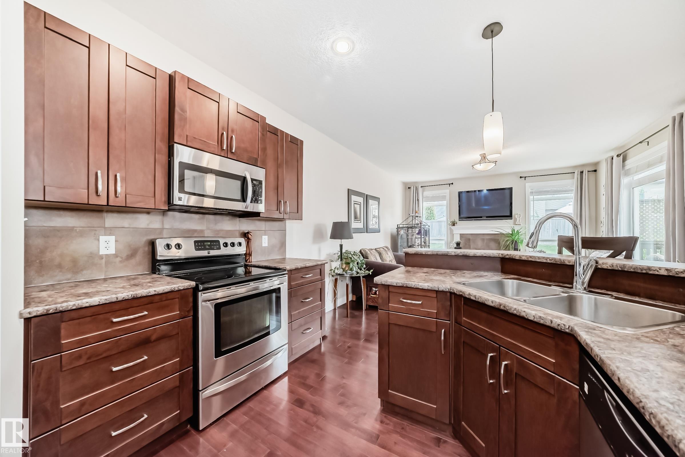 Photo 7 at 29 Heron Crescent, Harvest Ridge, Spruce Grove