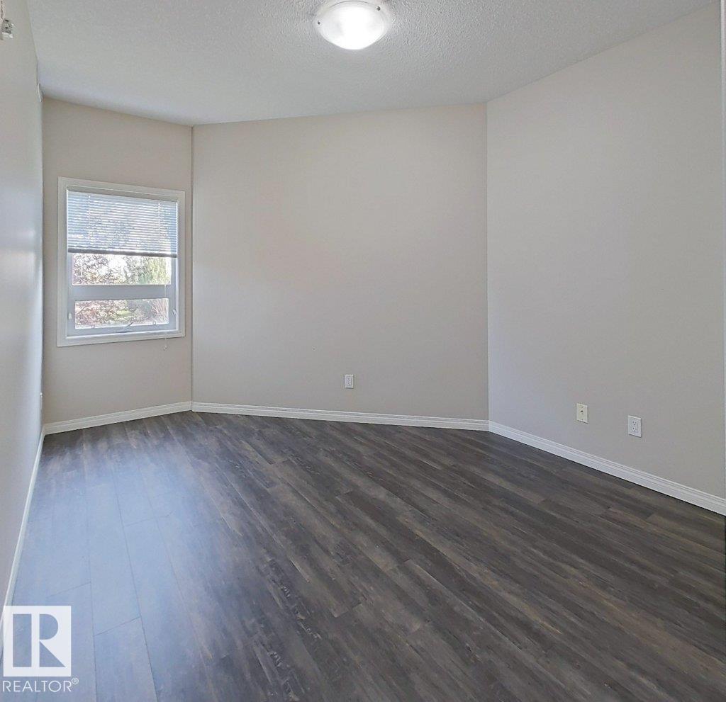 Photo 13 at 203 - 8702 Southfort Drive, South Fort, Fort Saskatchewan