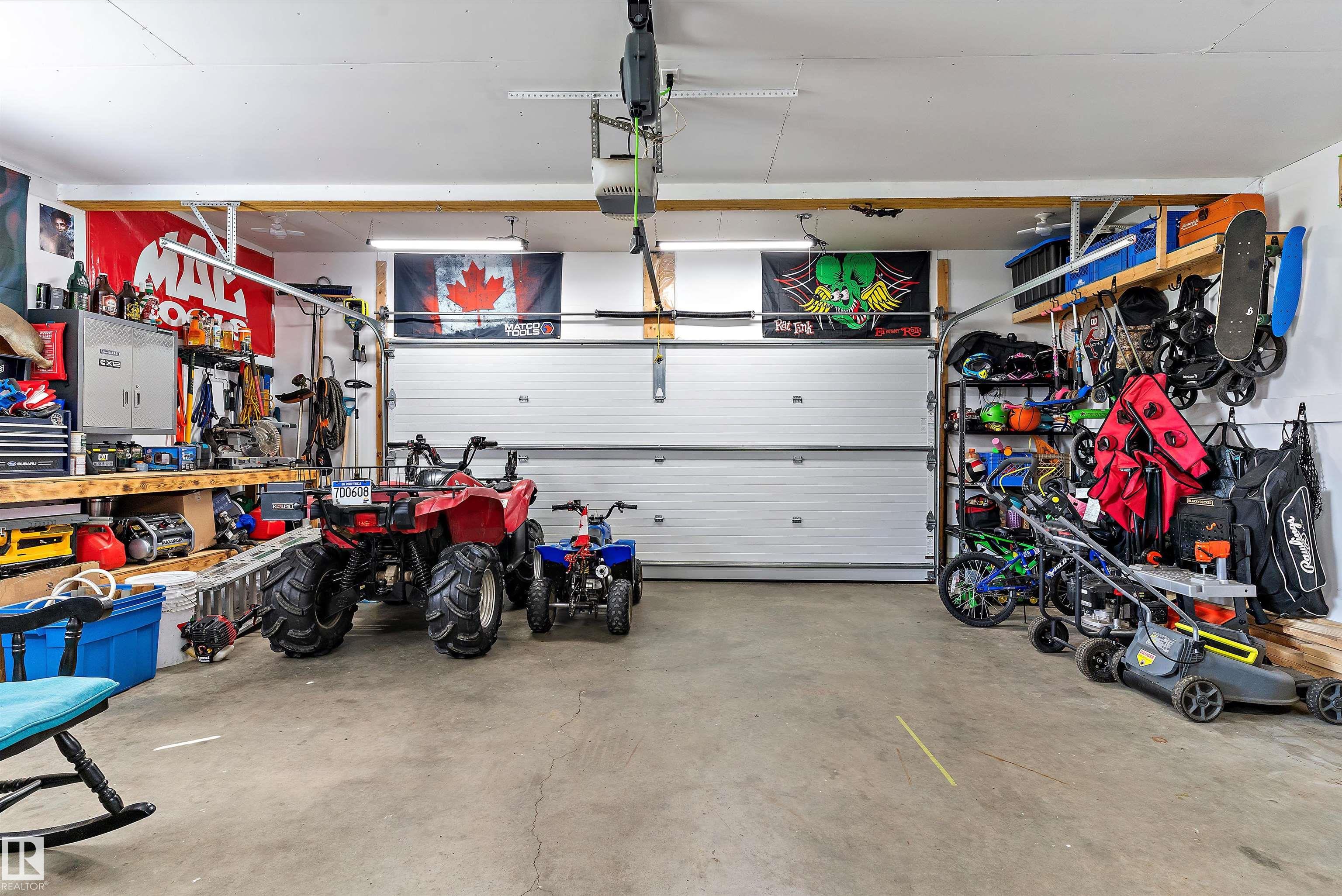 Photo 35 at 75 Willowview Bv, Willow Peak Park, Rural Parkland County