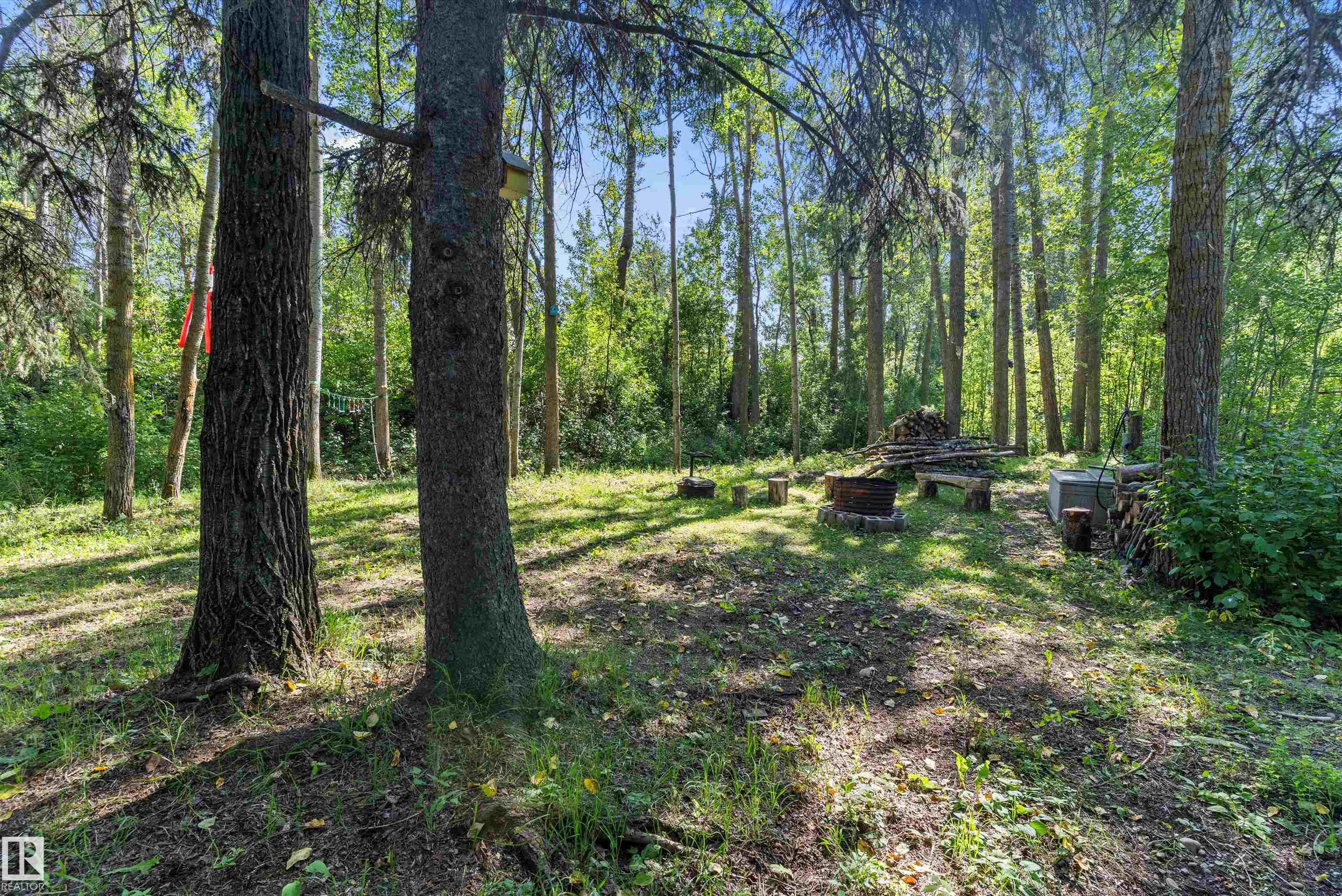 Photo 49 at 75 Willowview Bv, Willow Peak Park, Rural Parkland County