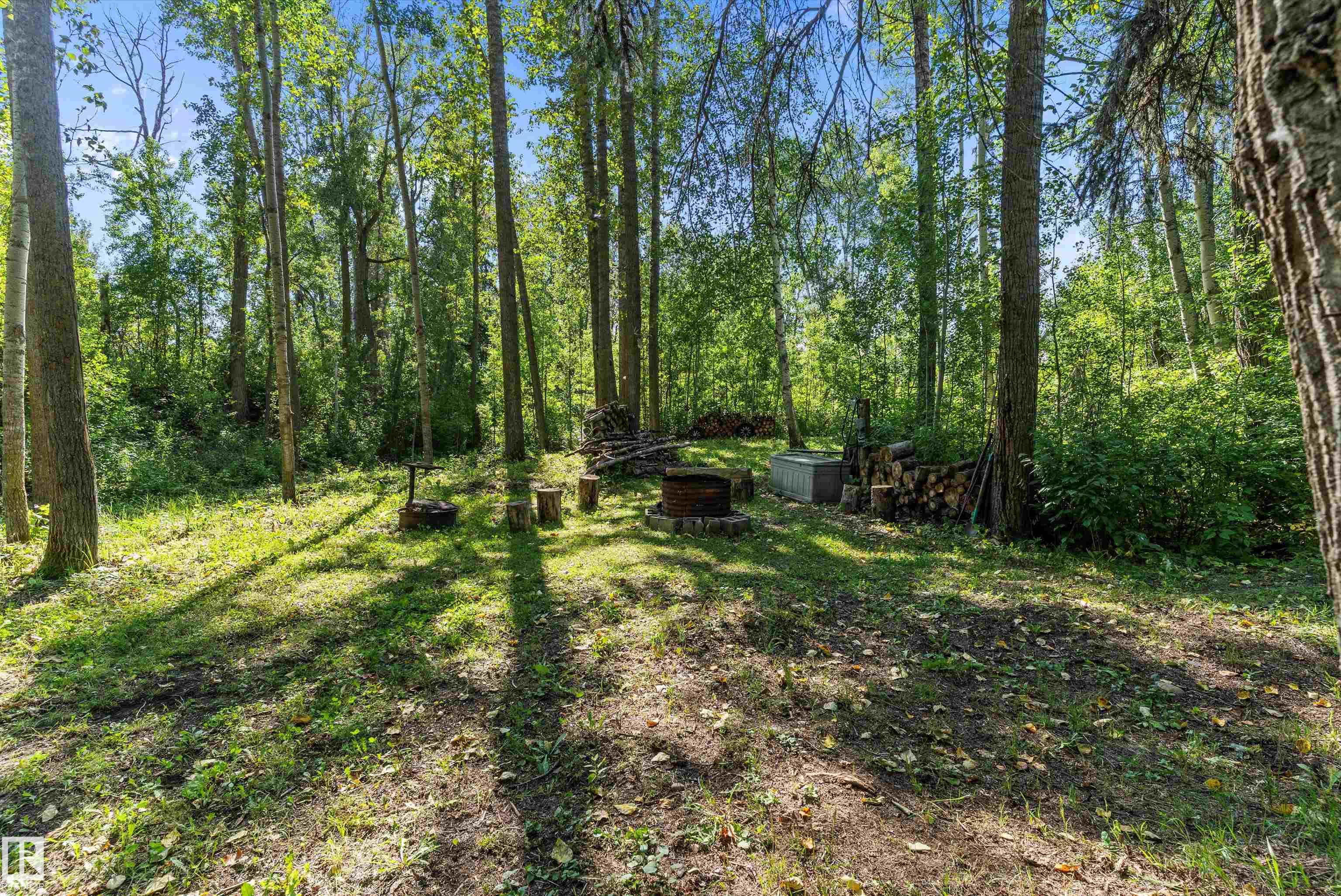 Photo 50 at 75 Willowview Bv, Willow Peak Park, Rural Parkland County