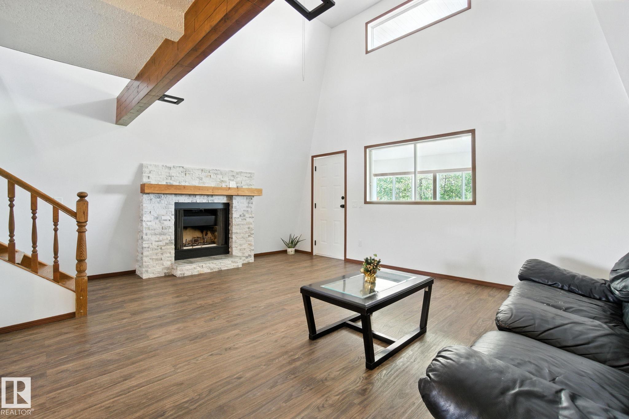Photo 12 at 51019 Rge Road 273, None, Rural Parkland County