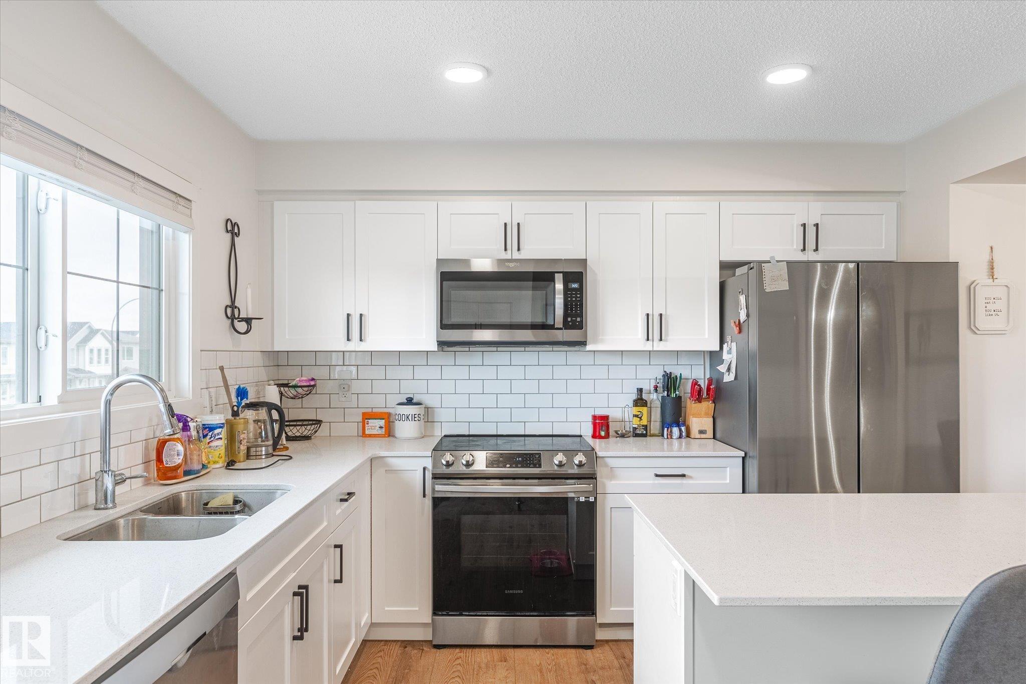 Photo 15 at 1221 Mcleod Avenue, Easton, Spruce Grove
